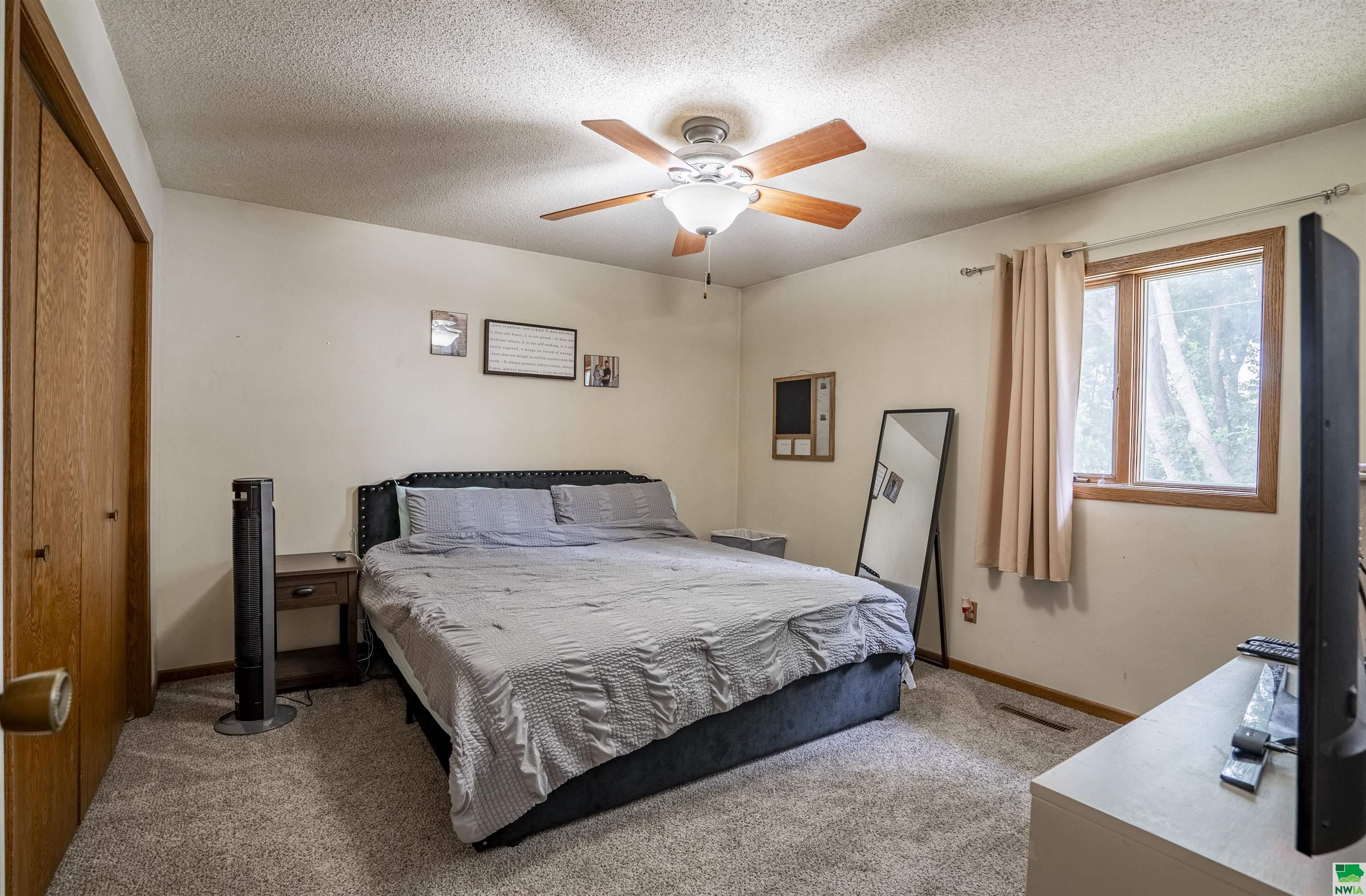 MLS #825870