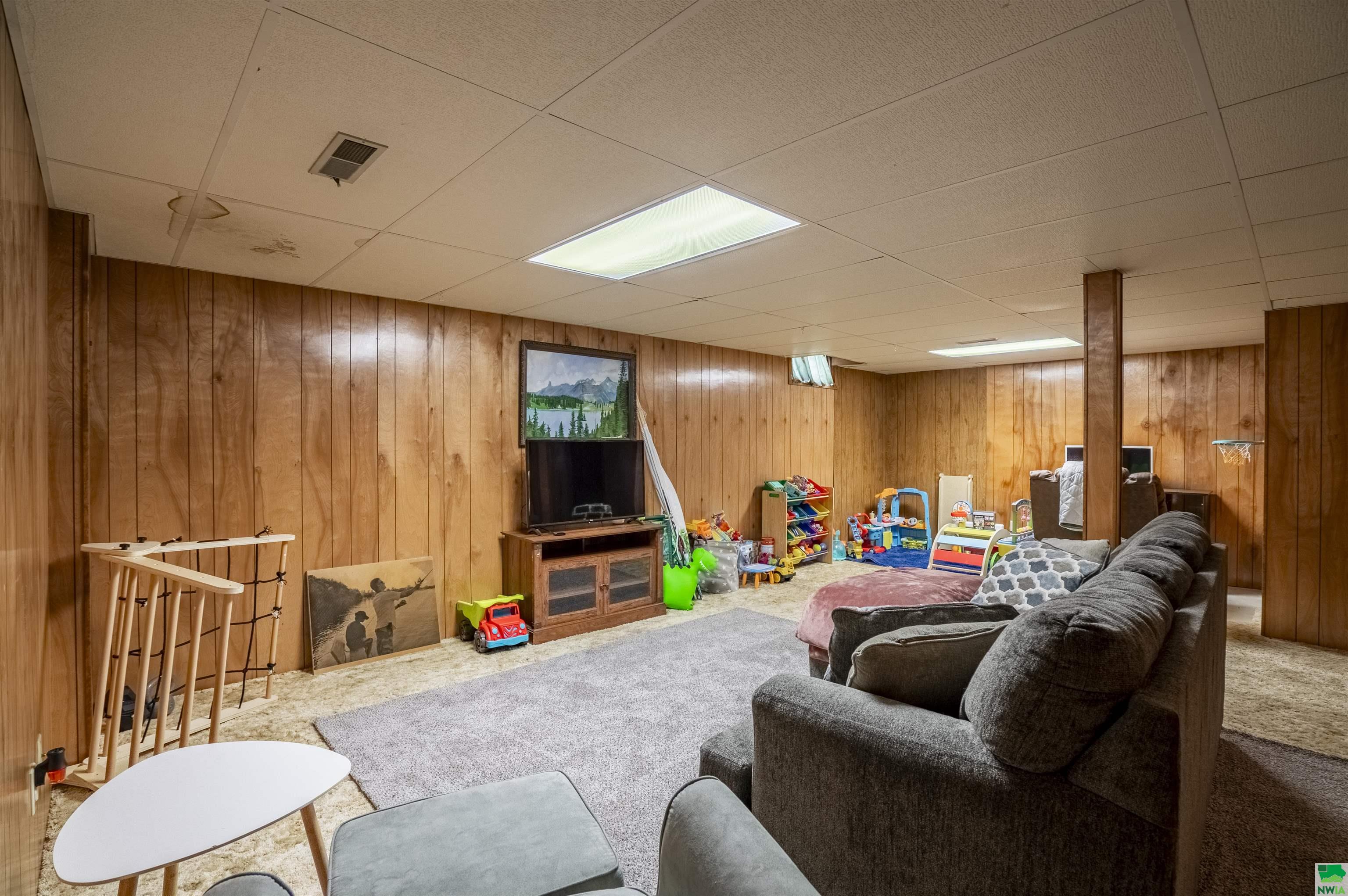 MLS #825870