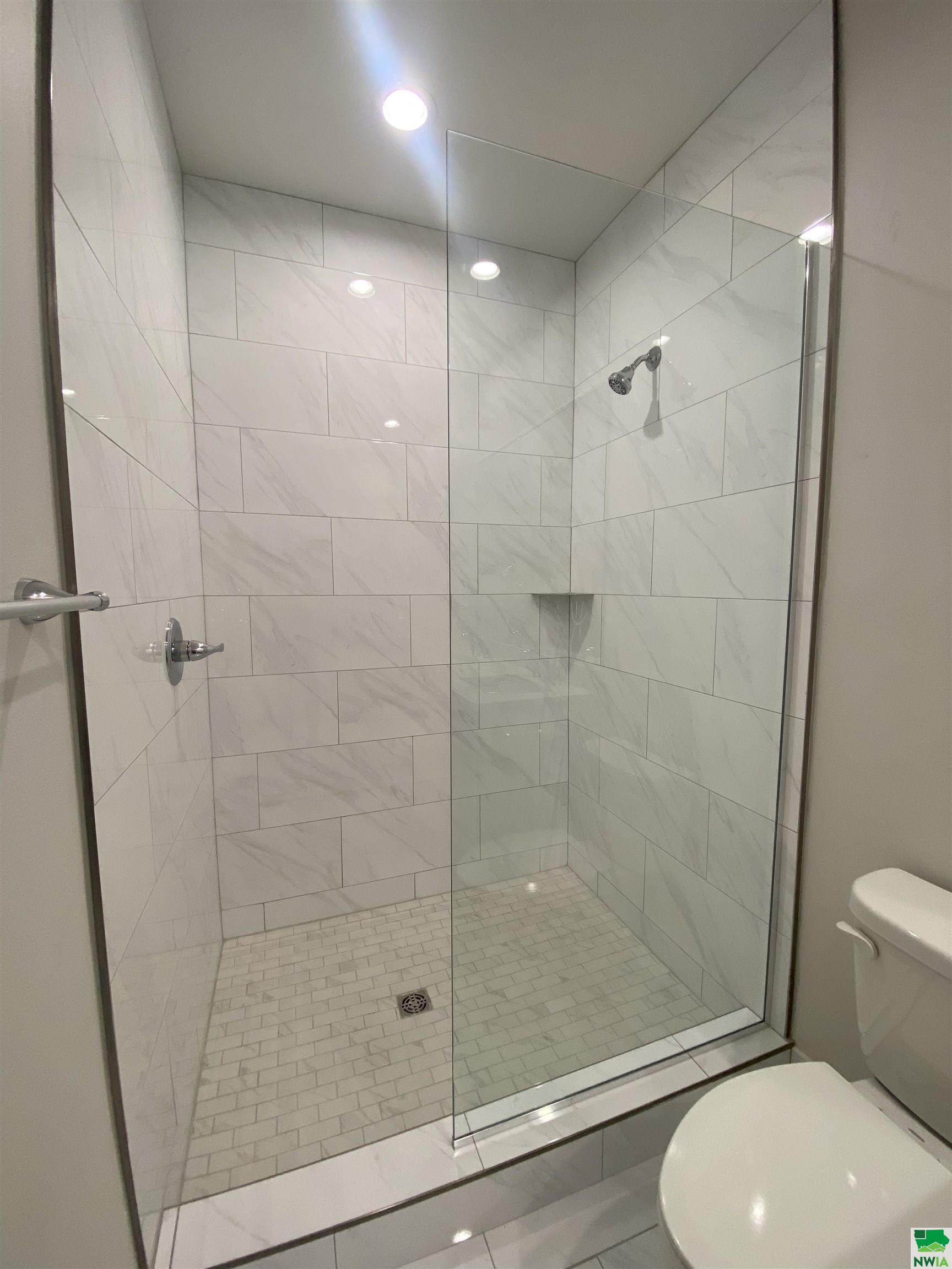 MLS #825876