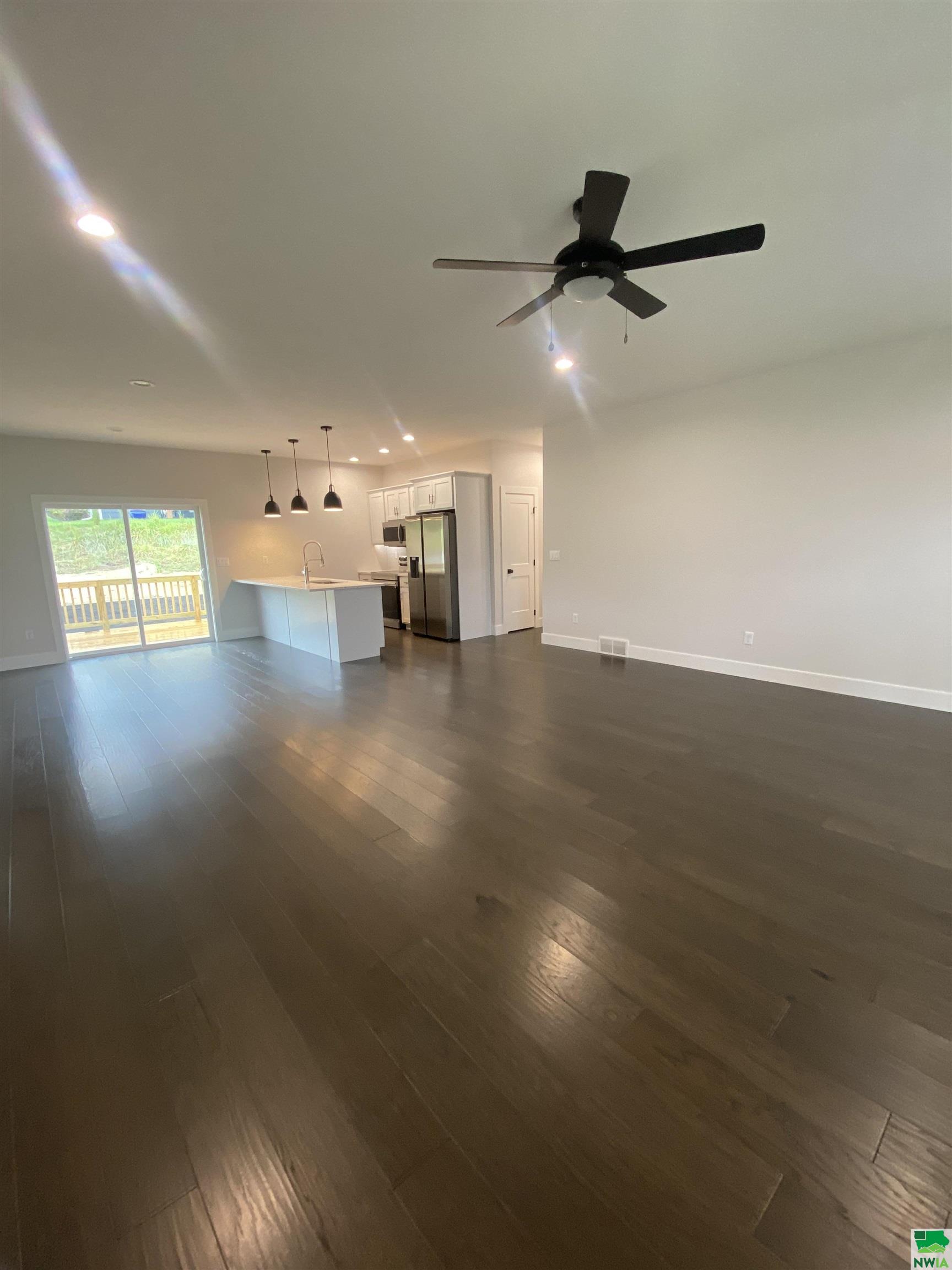 MLS #825876