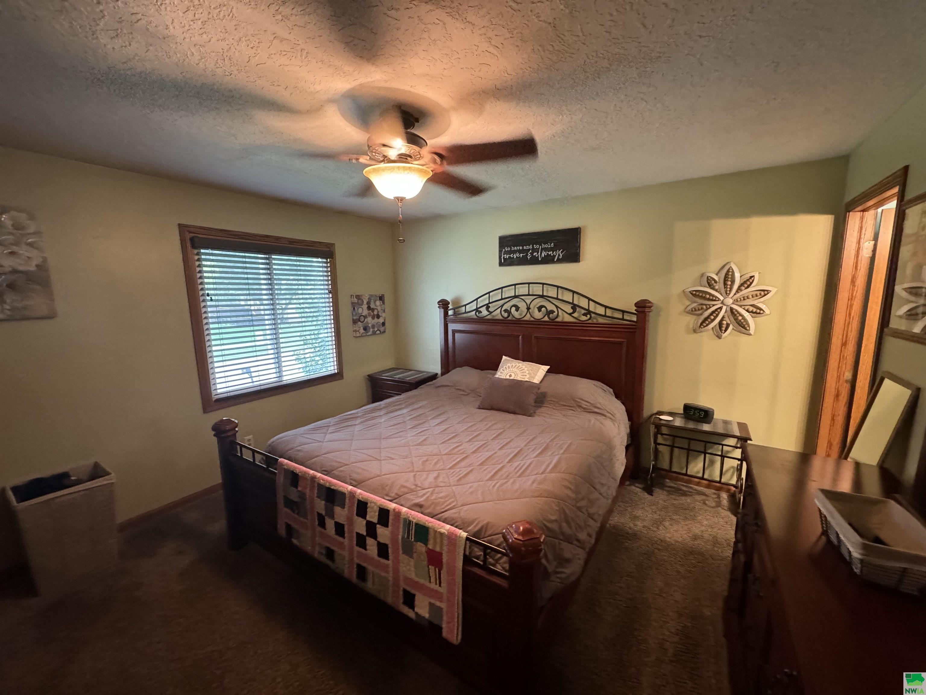 MLS #825877