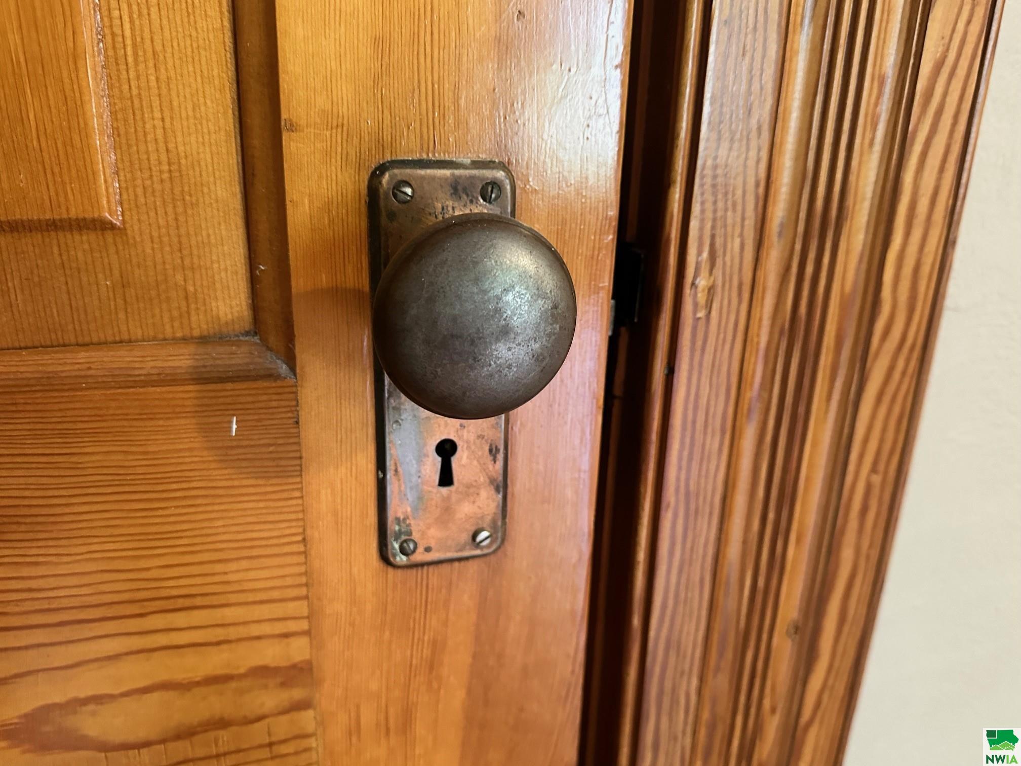 MLS #825890