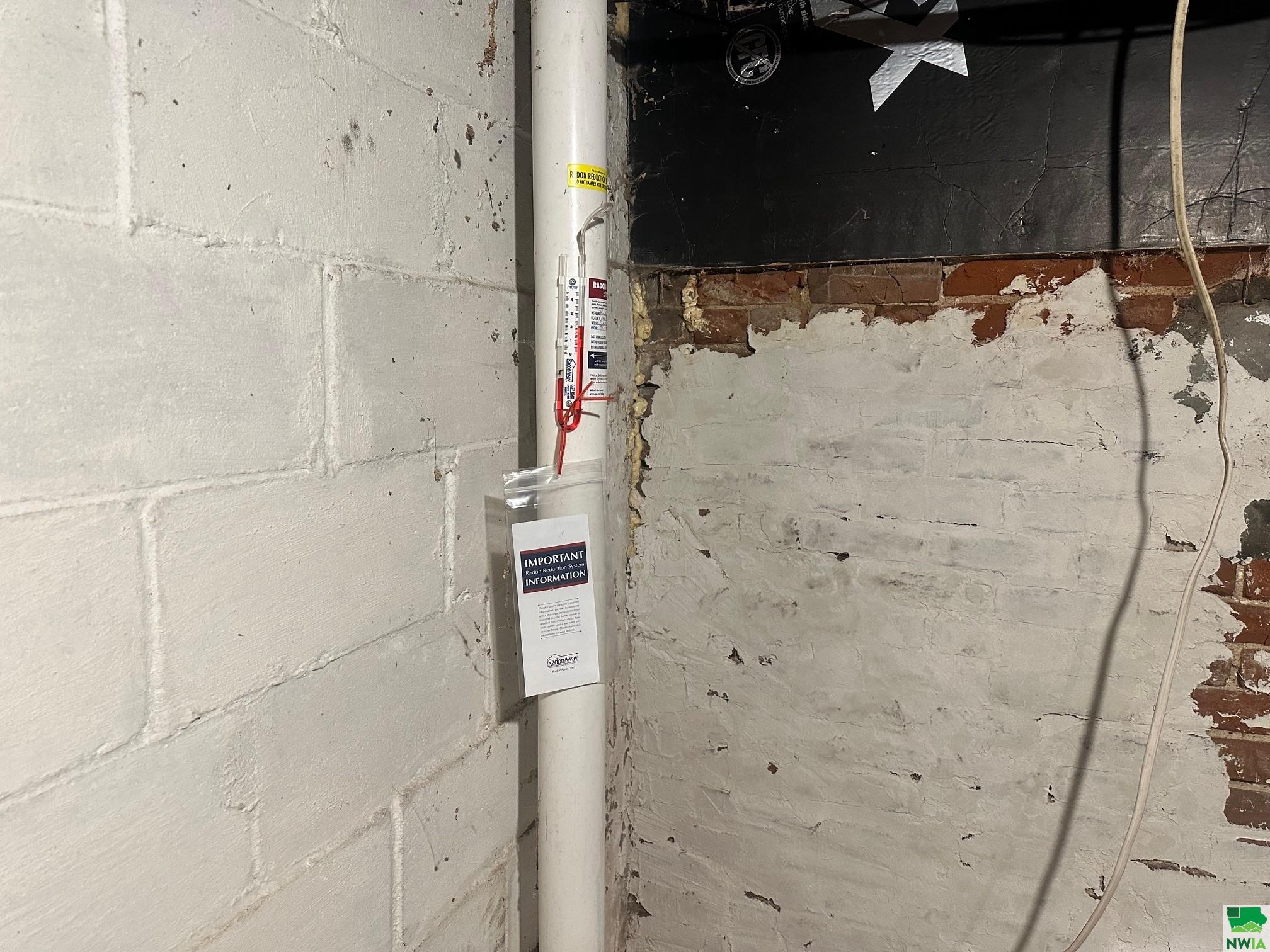 MLS #825890