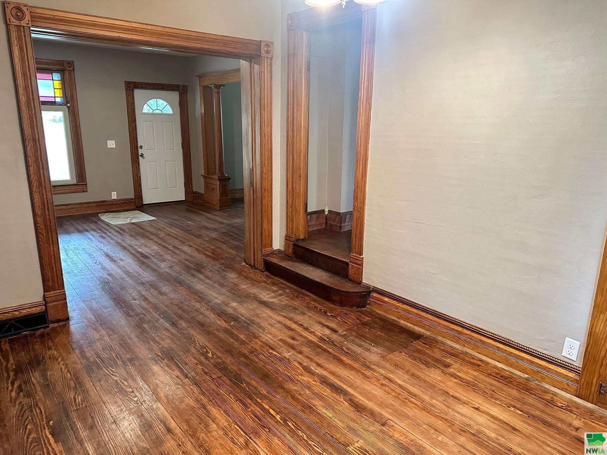MLS #825890
