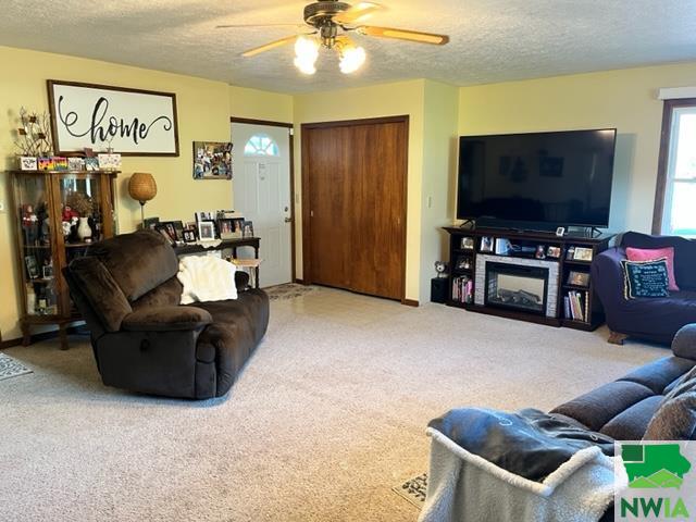 MLS #825892