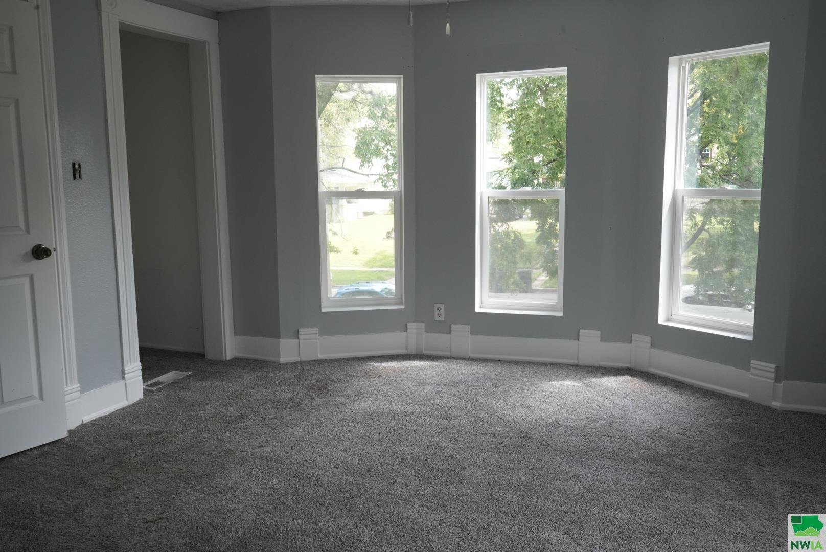 MLS #825897
