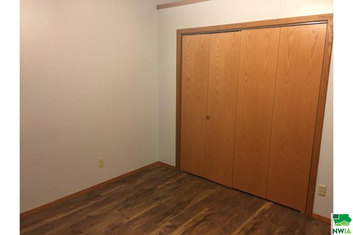 MLS #825899
