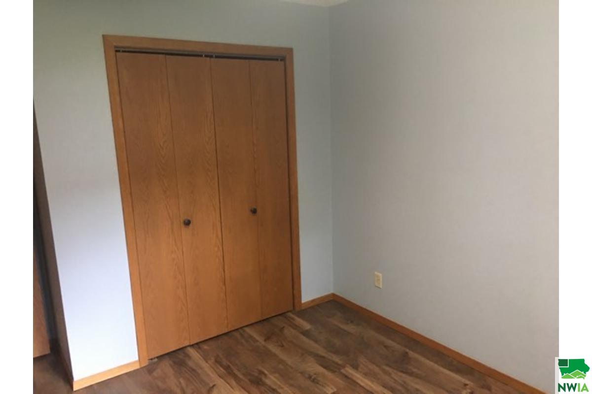 MLS #825899