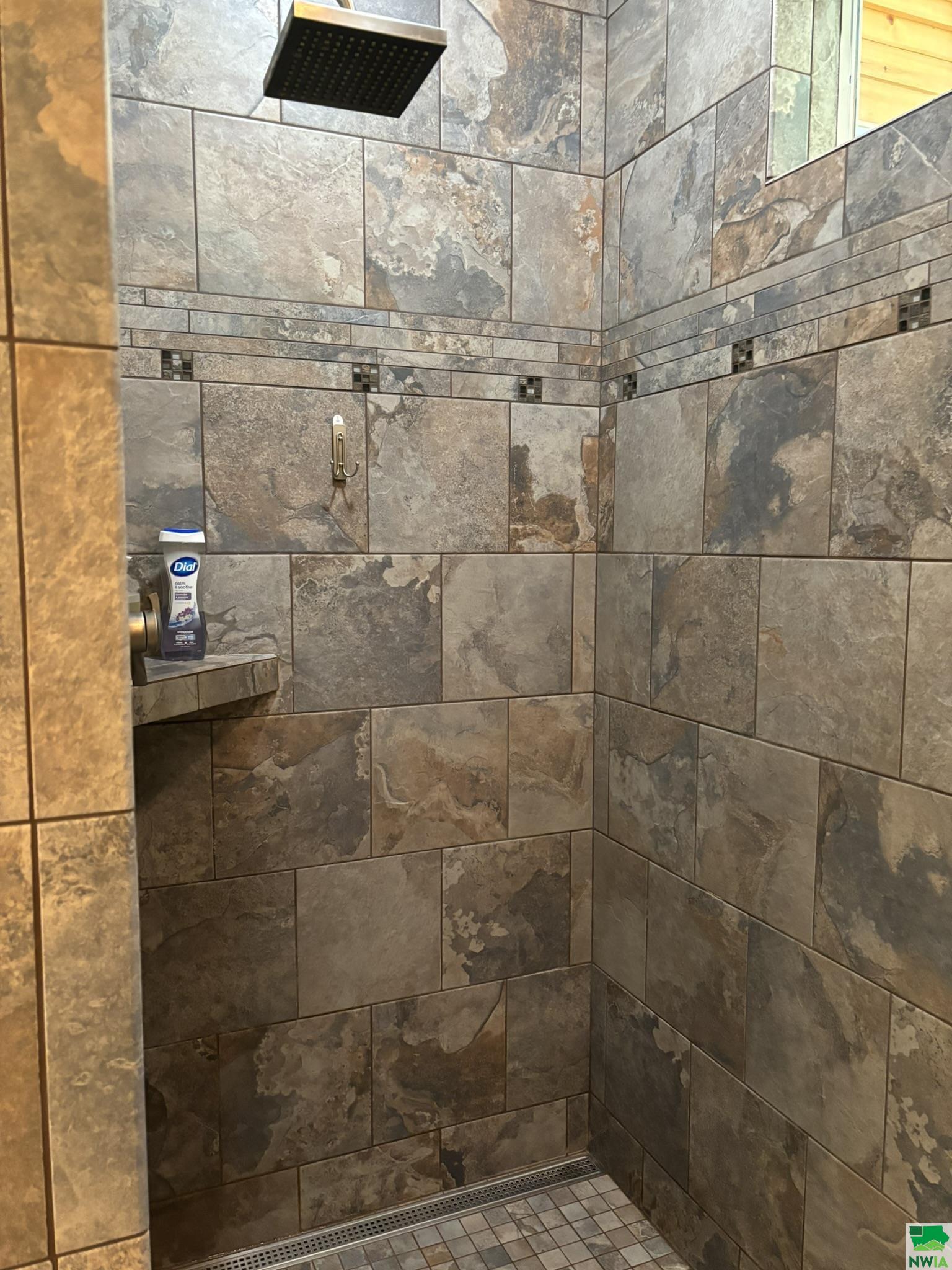 MLS #825920