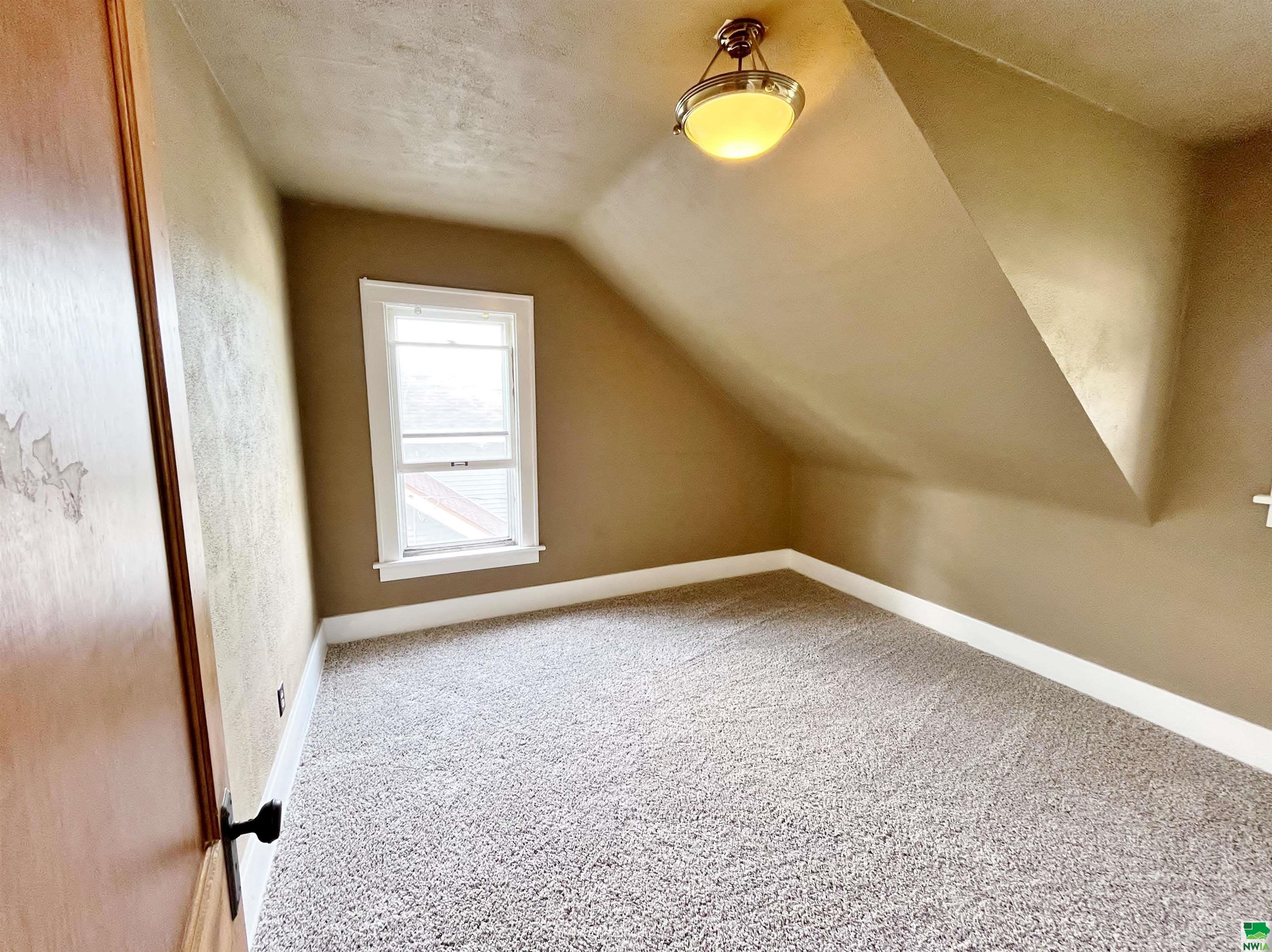 MLS #825924