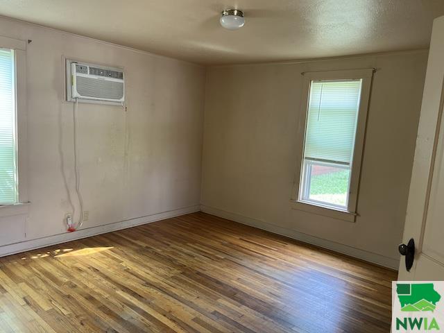 MLS #825931