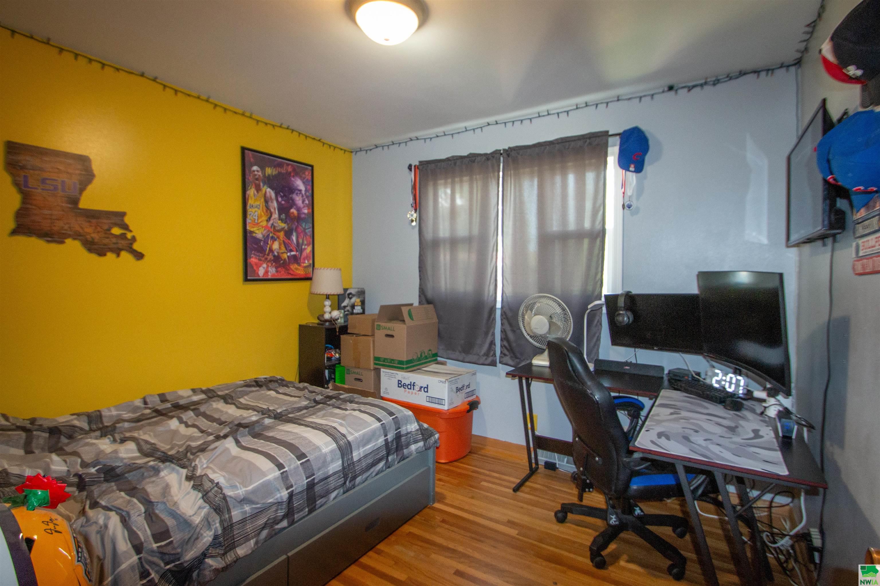 MLS #825940