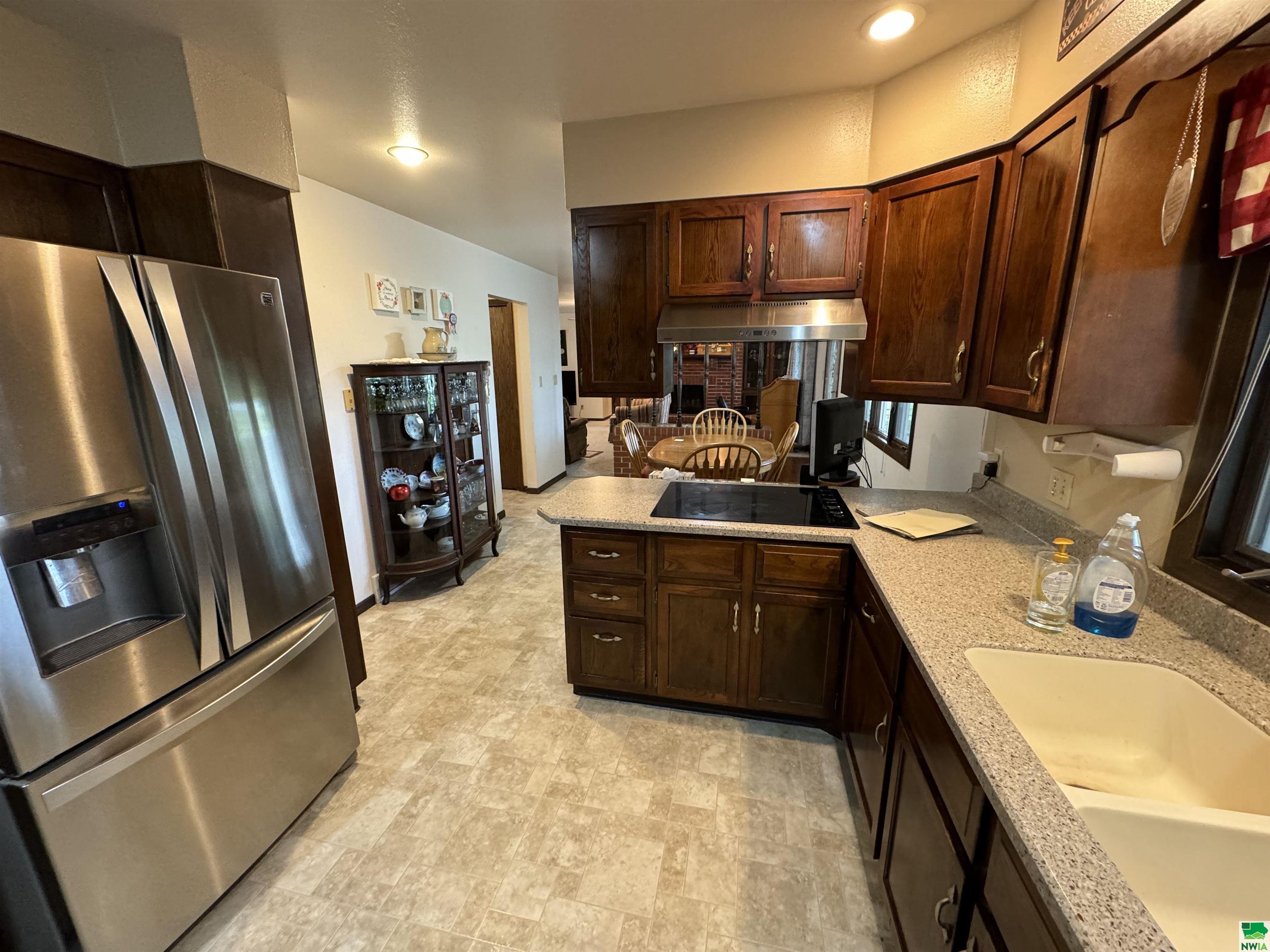 MLS #825953
