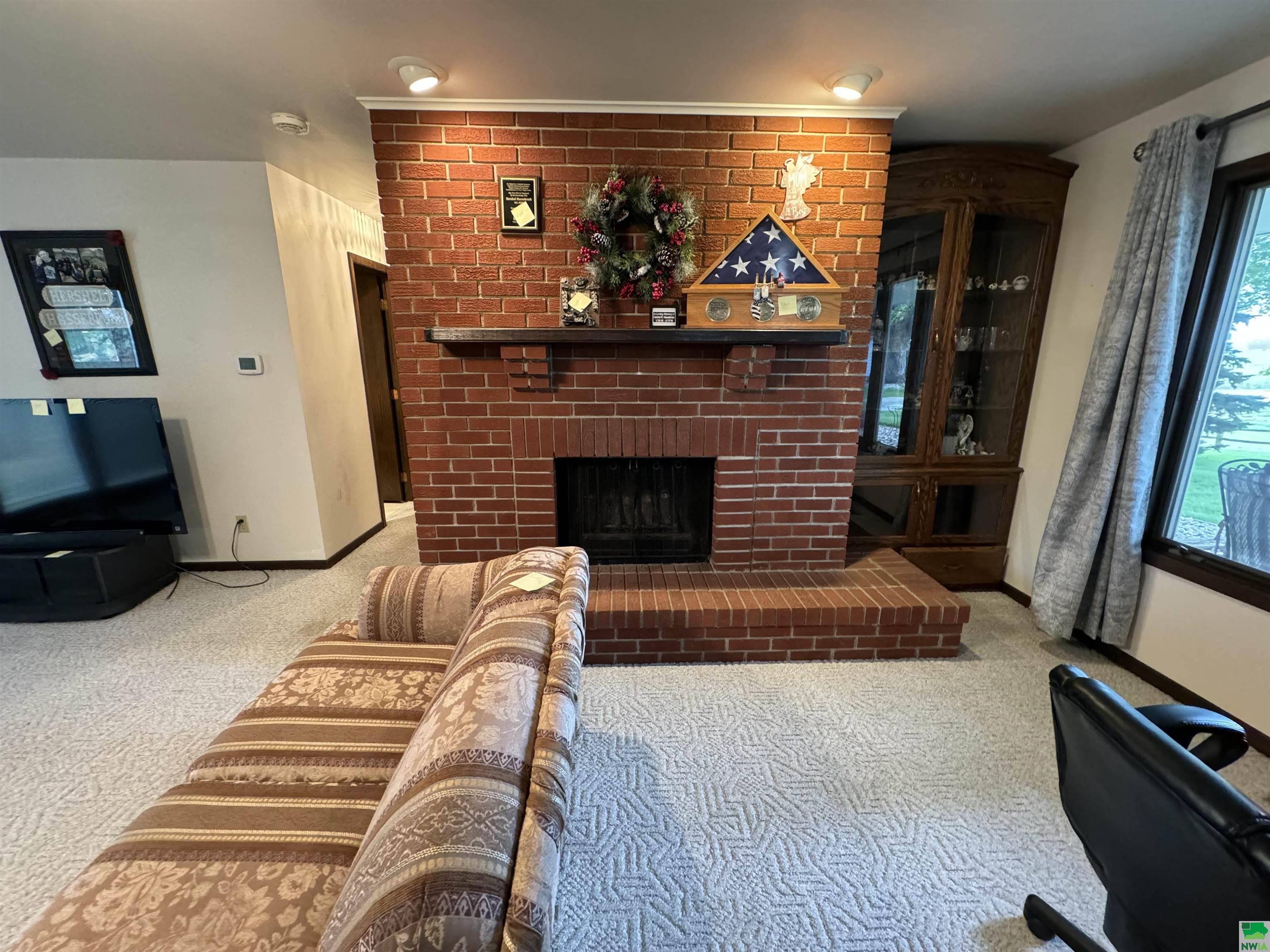MLS #825953