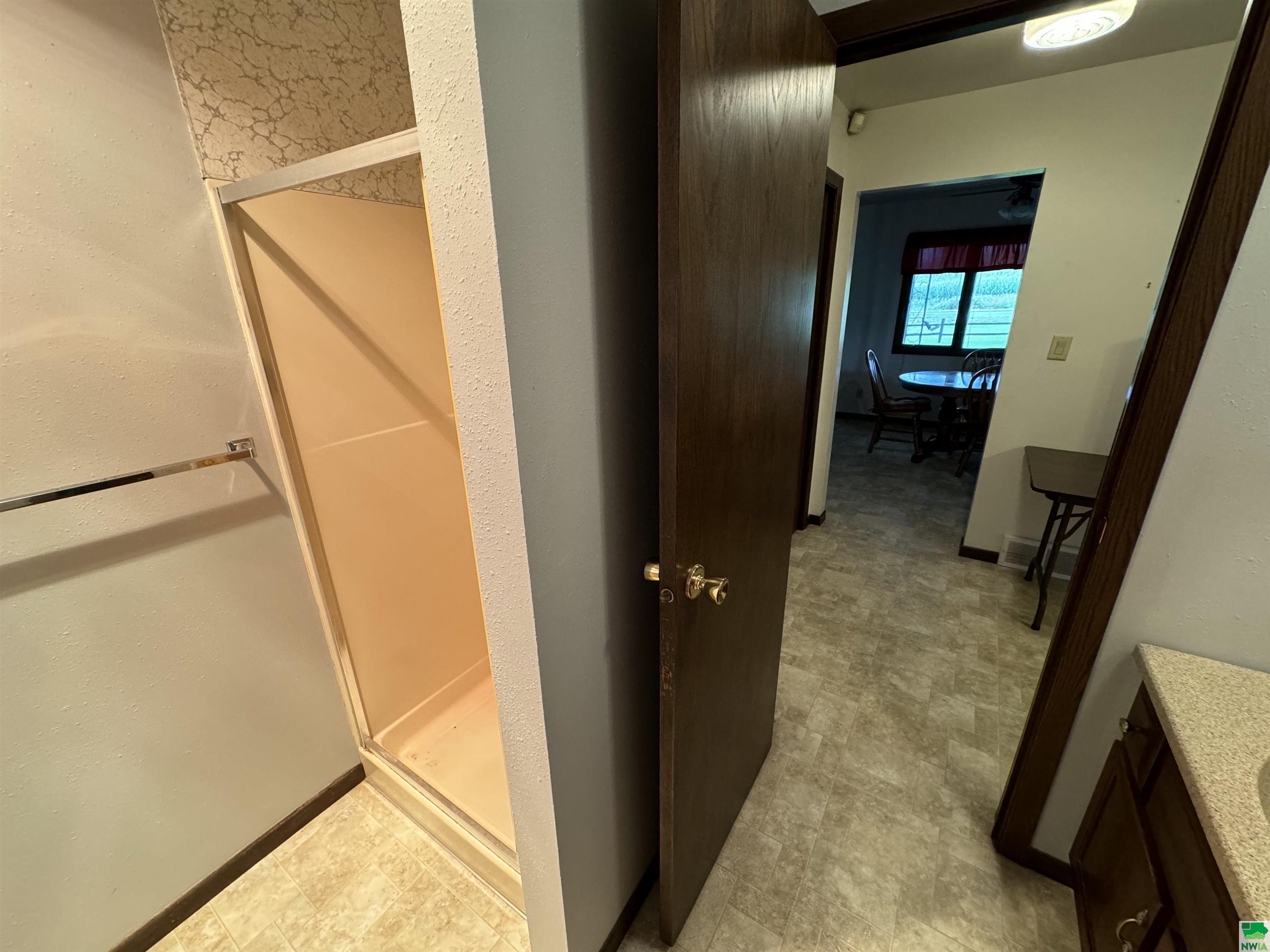 MLS #825953