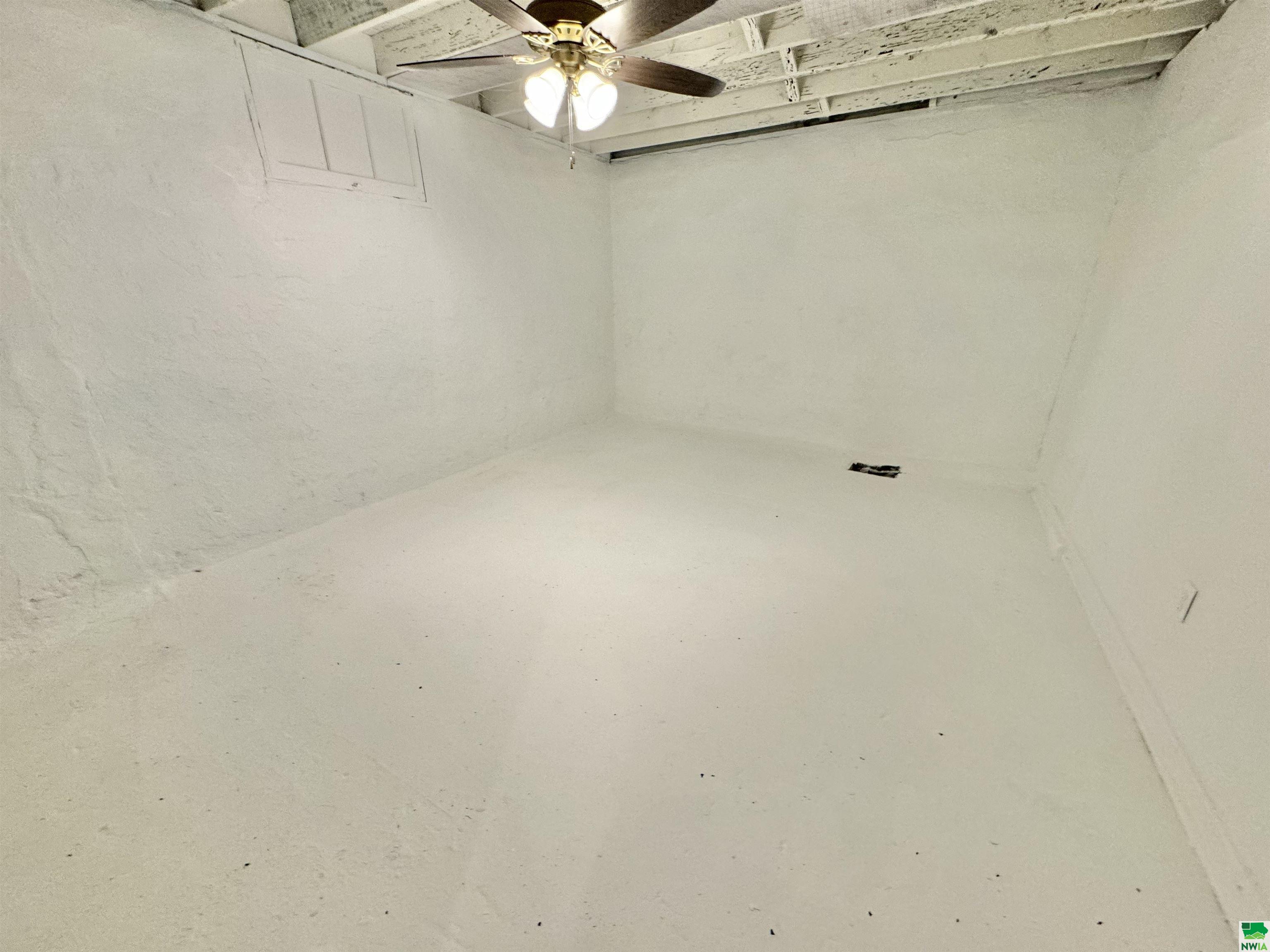 MLS #825958
