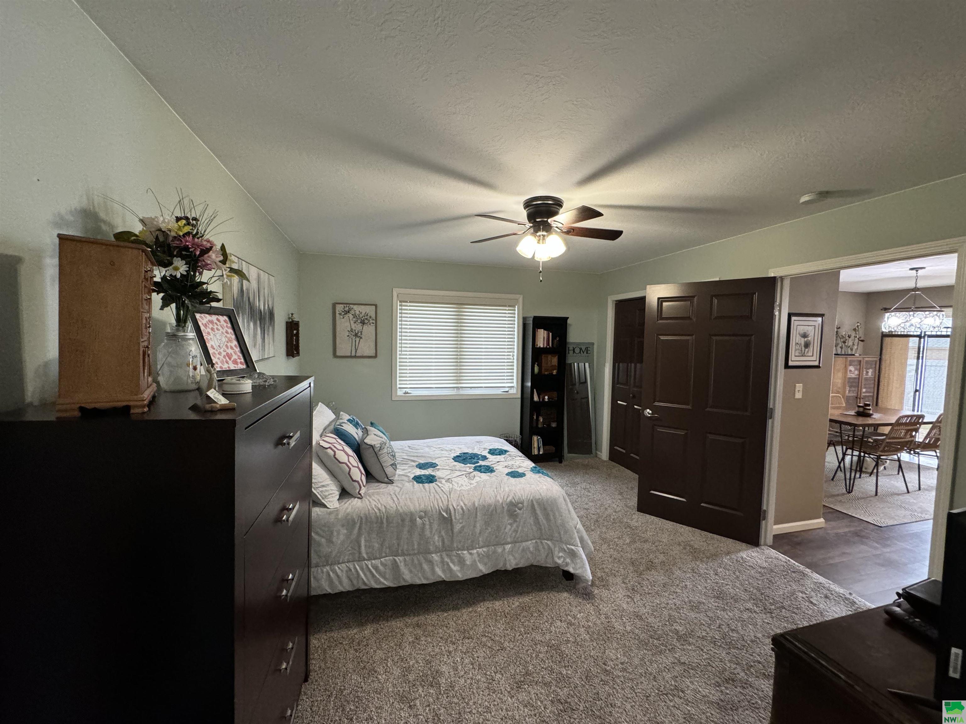MLS #825977