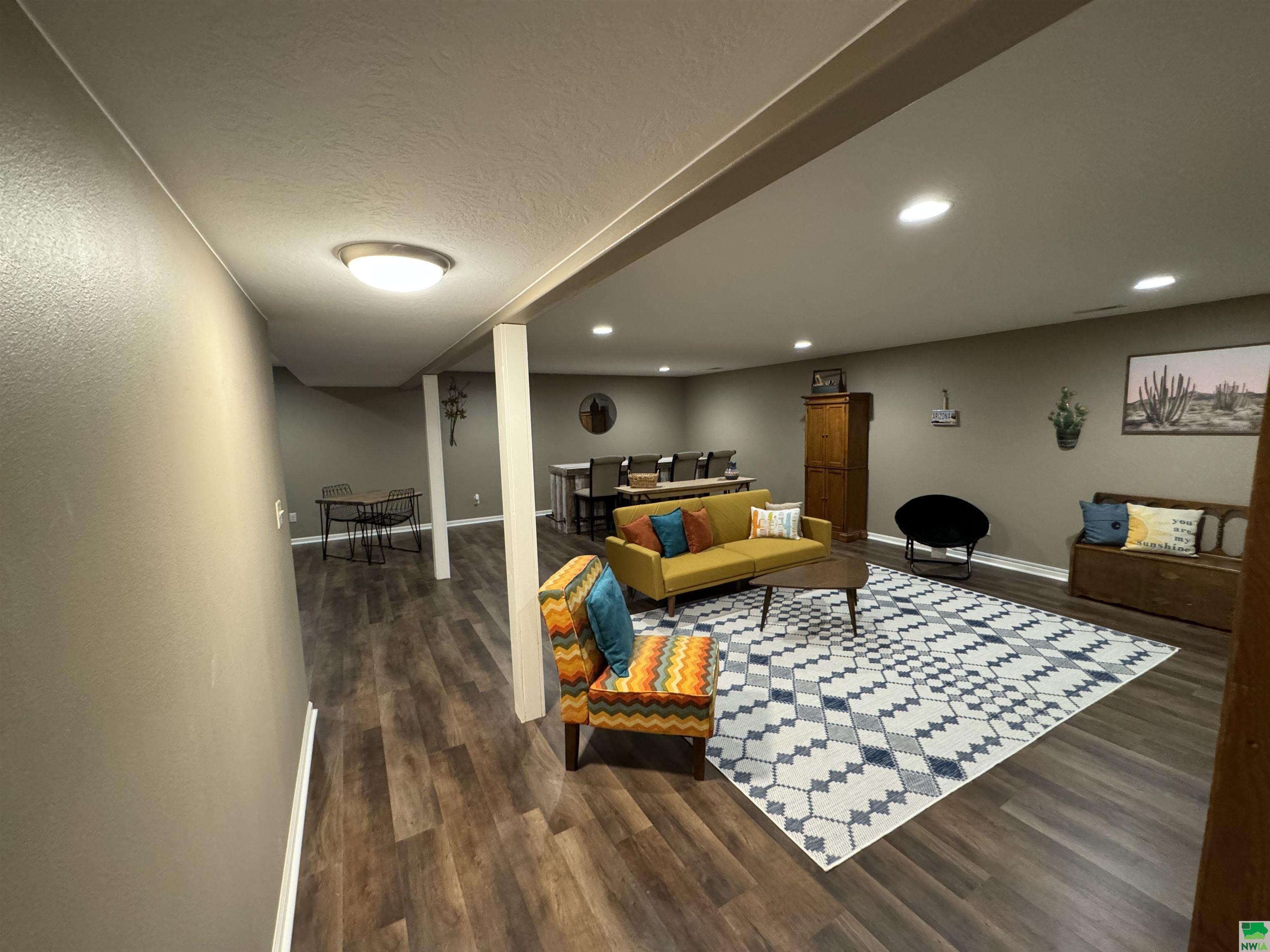 MLS #825977