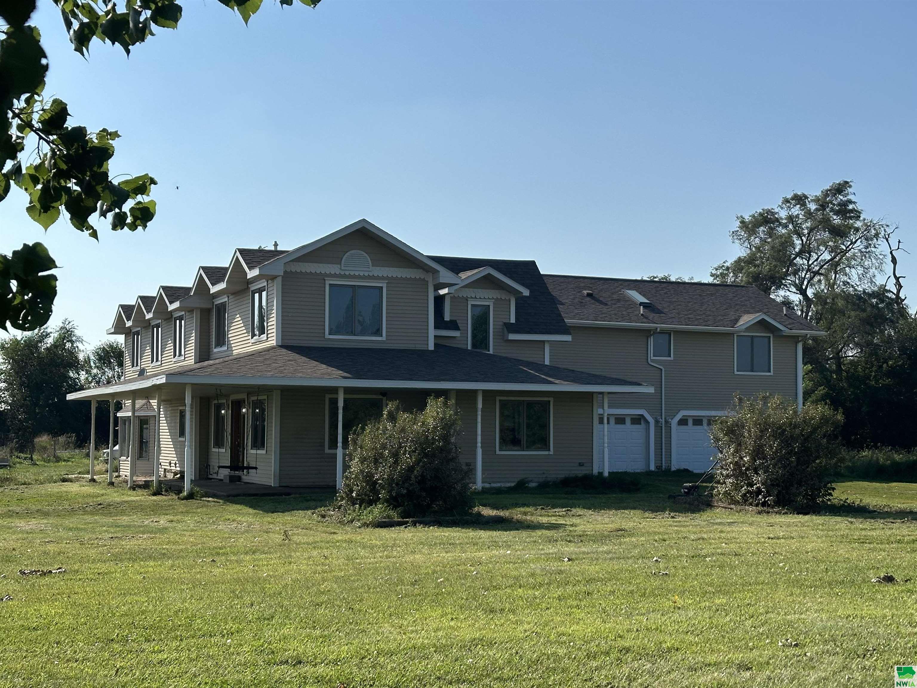 MLS #826005