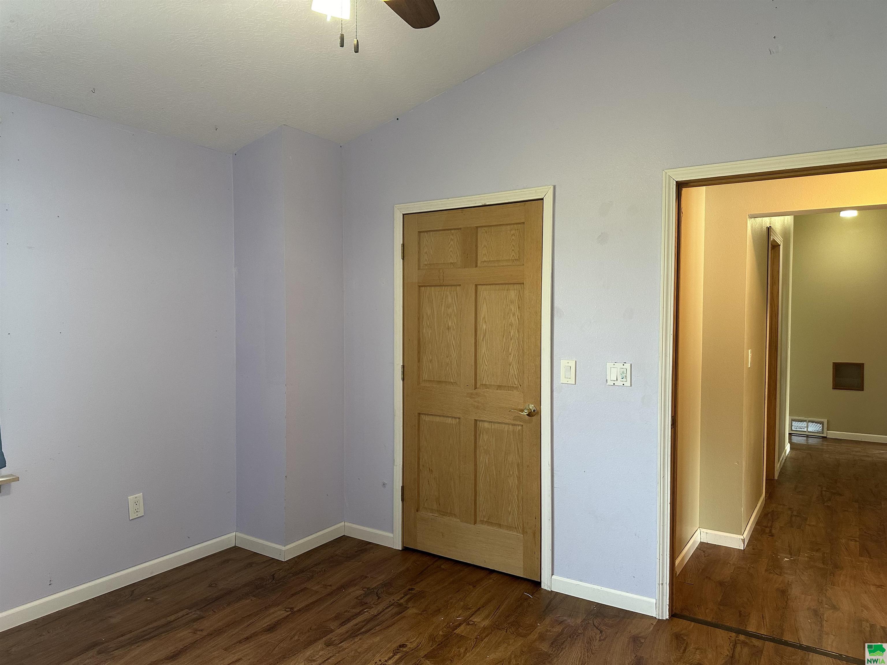 MLS #826005