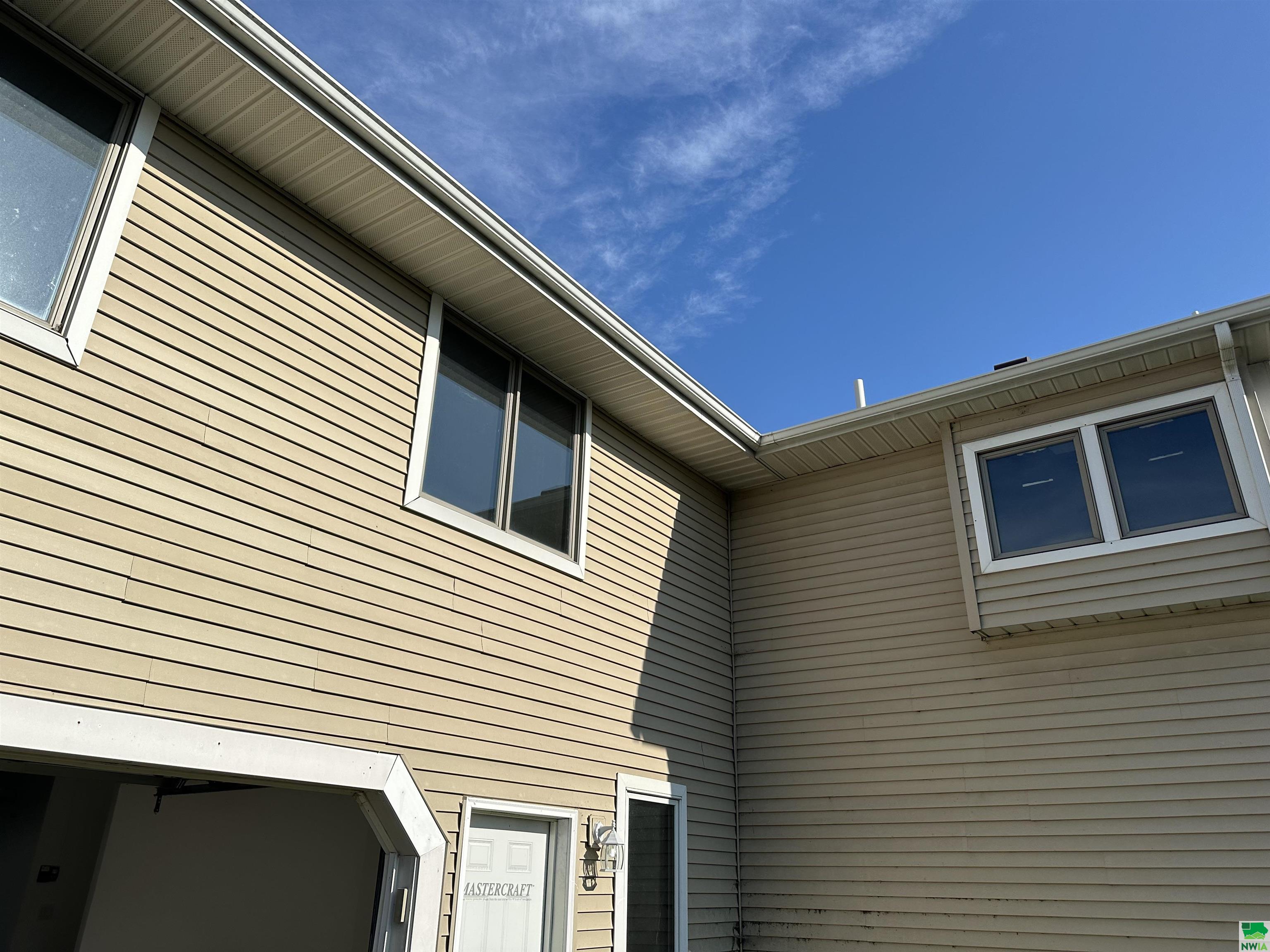 MLS #826005
