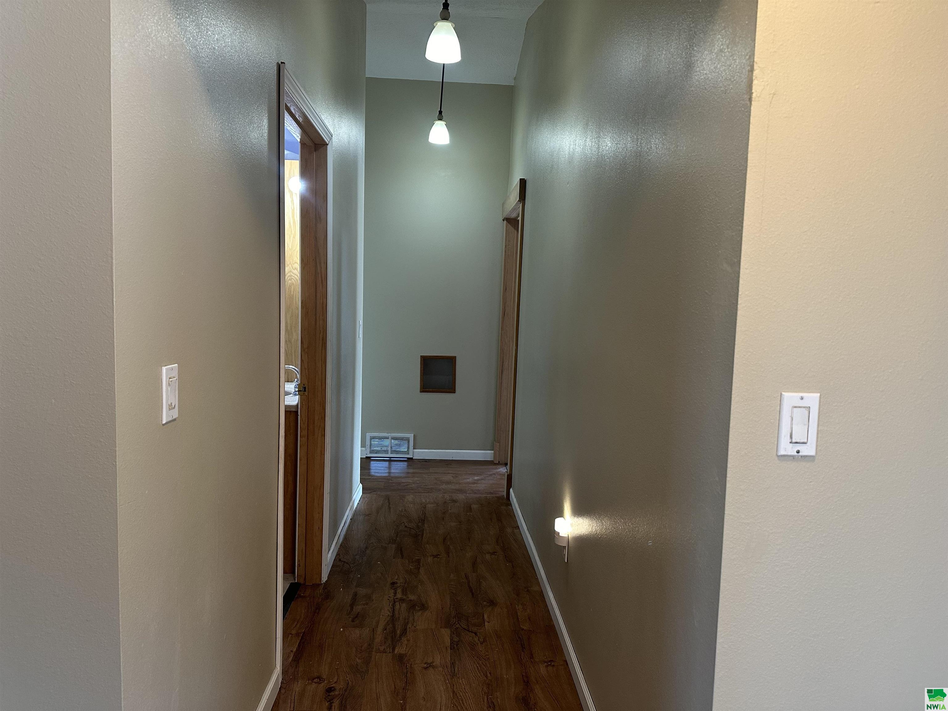 MLS #826005
