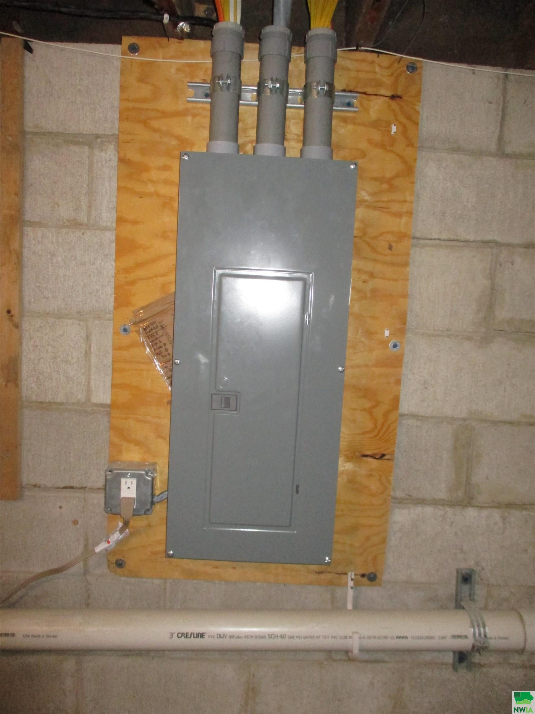 MLS #826025
