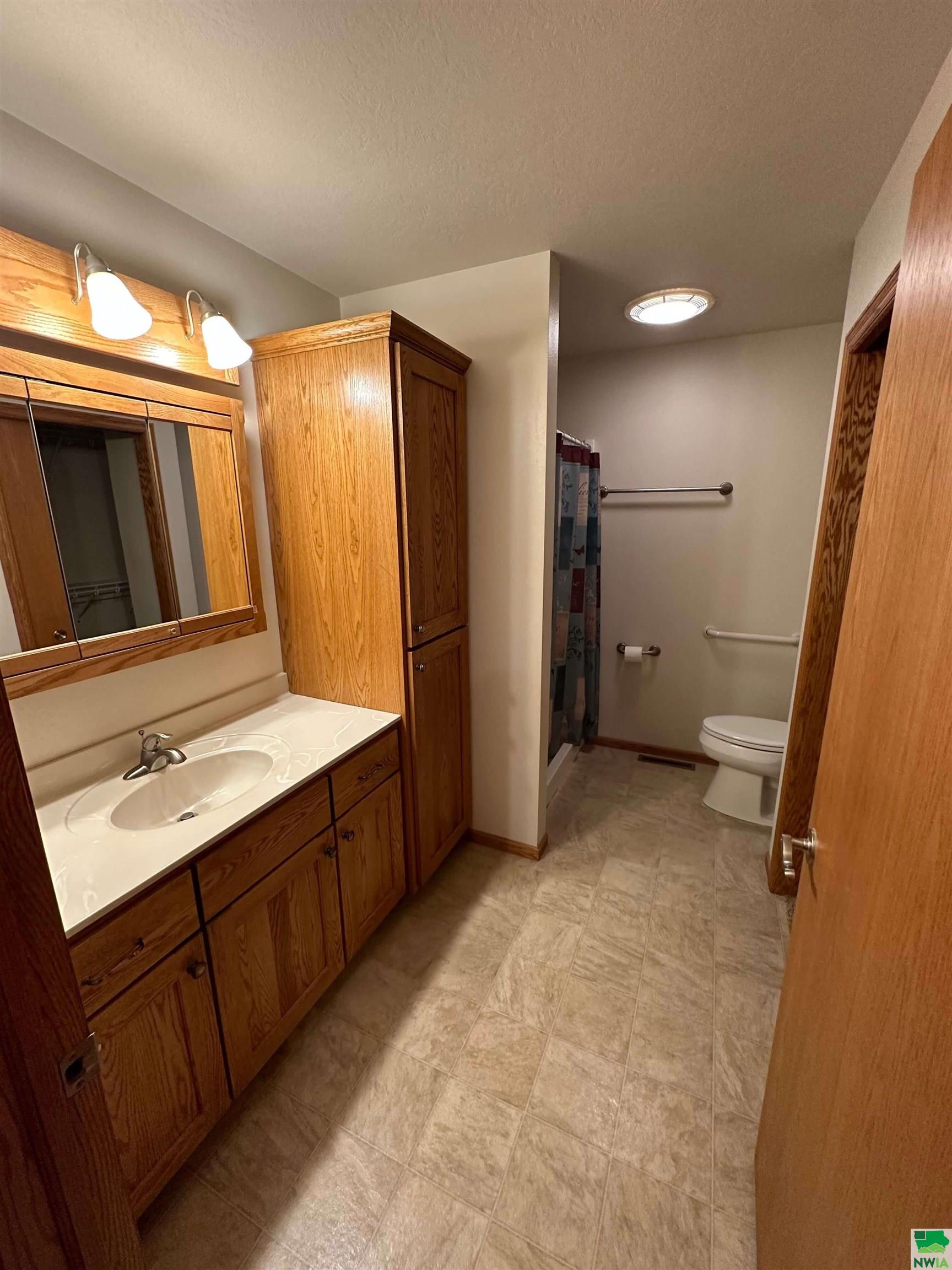 MLS #826064