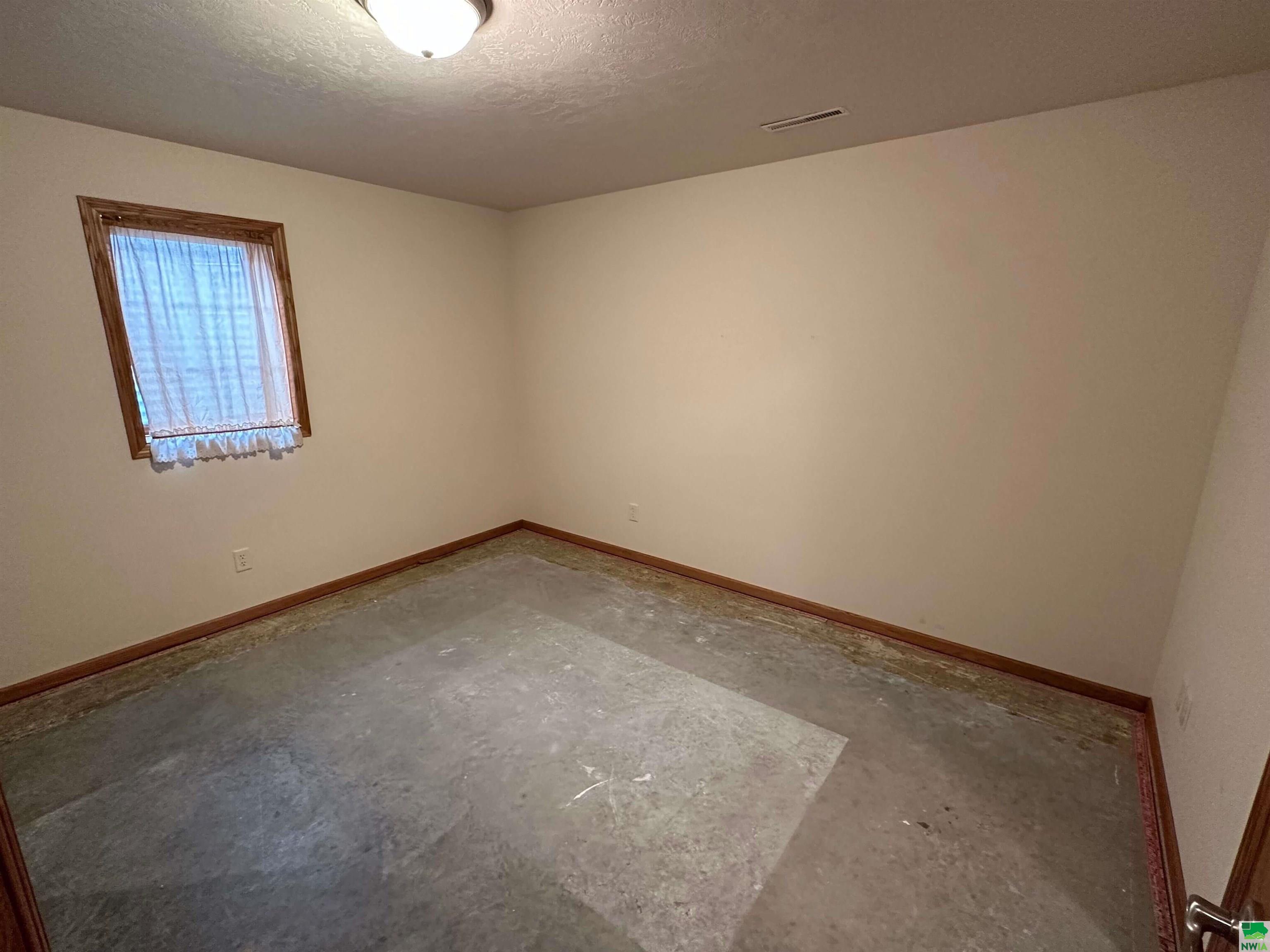 MLS #826064