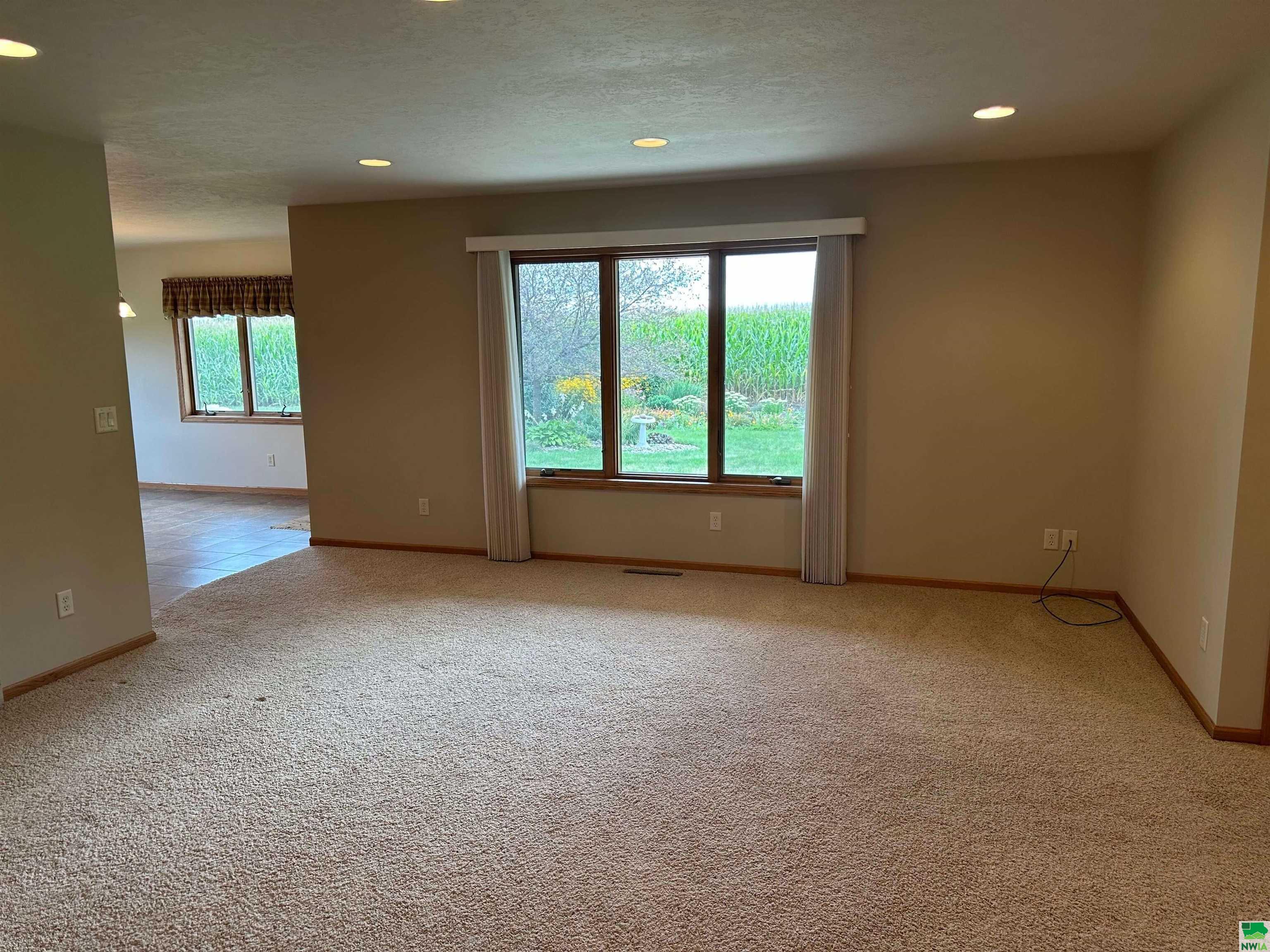 MLS #826064