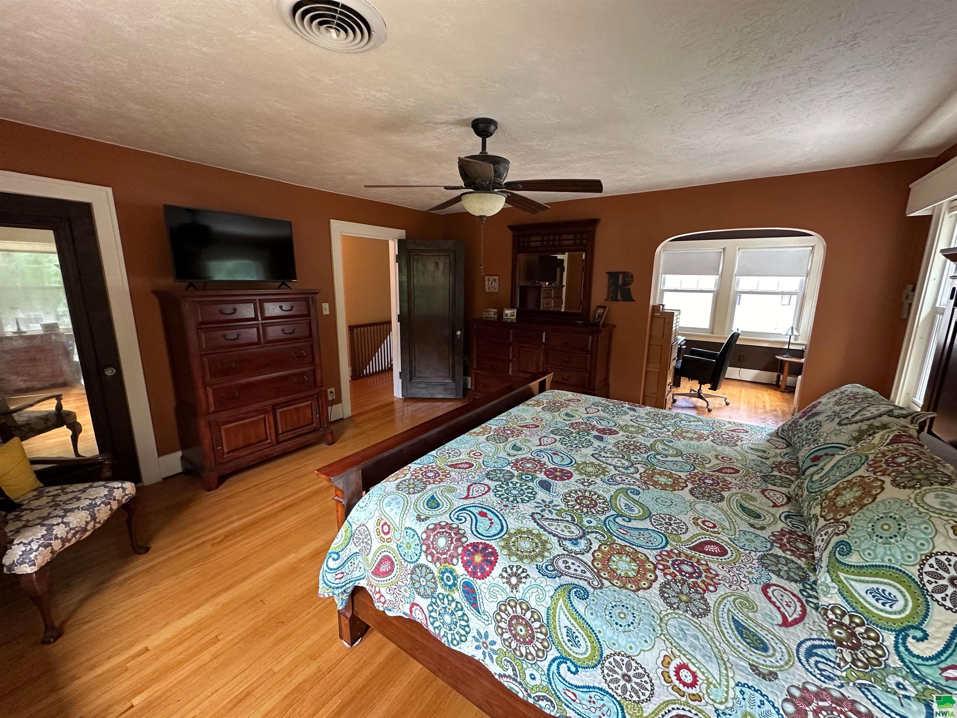 MLS #826066