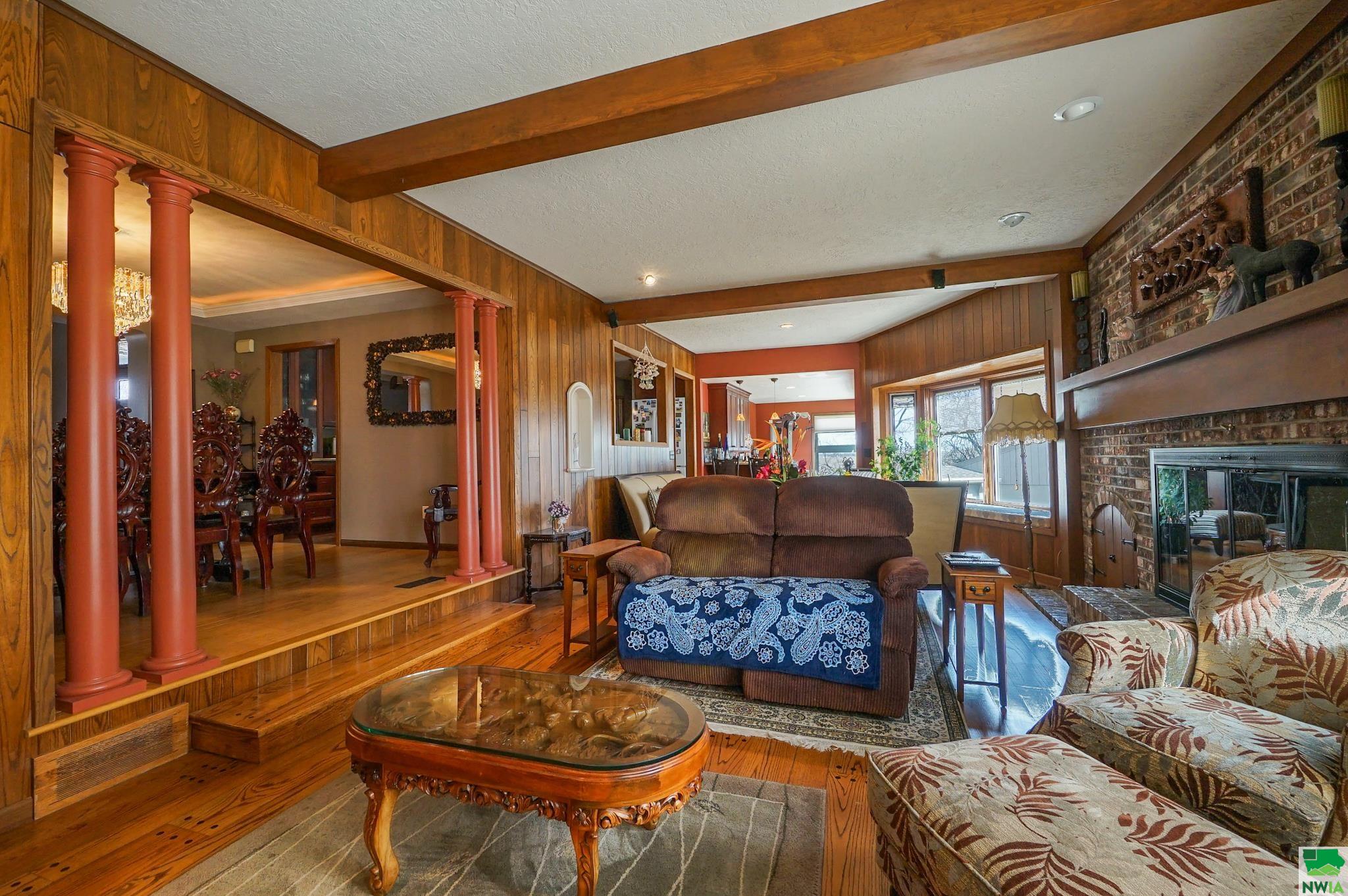 MLS #826078