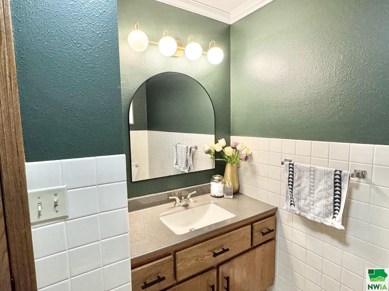 MLS #826080