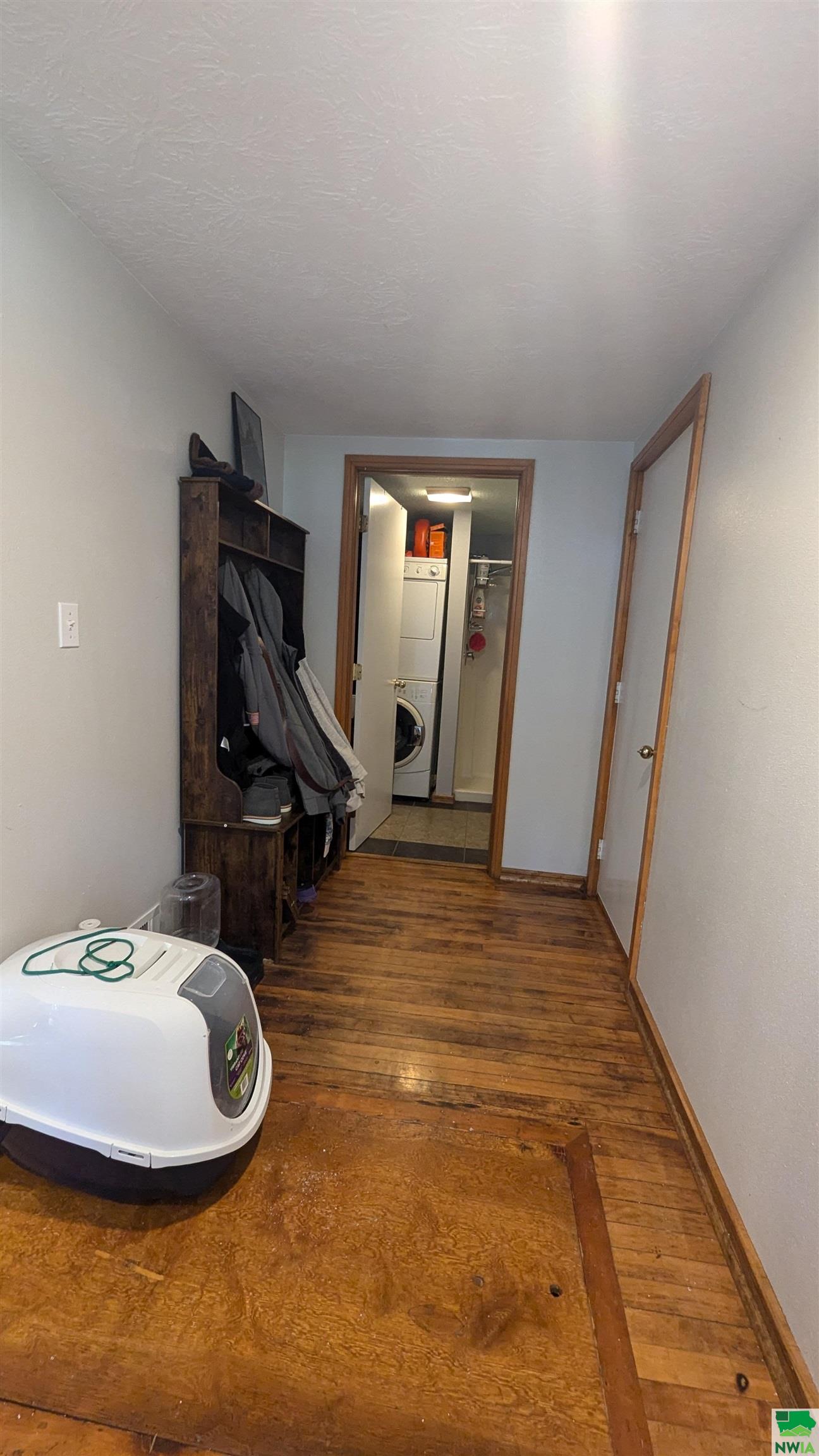 MLS #826083