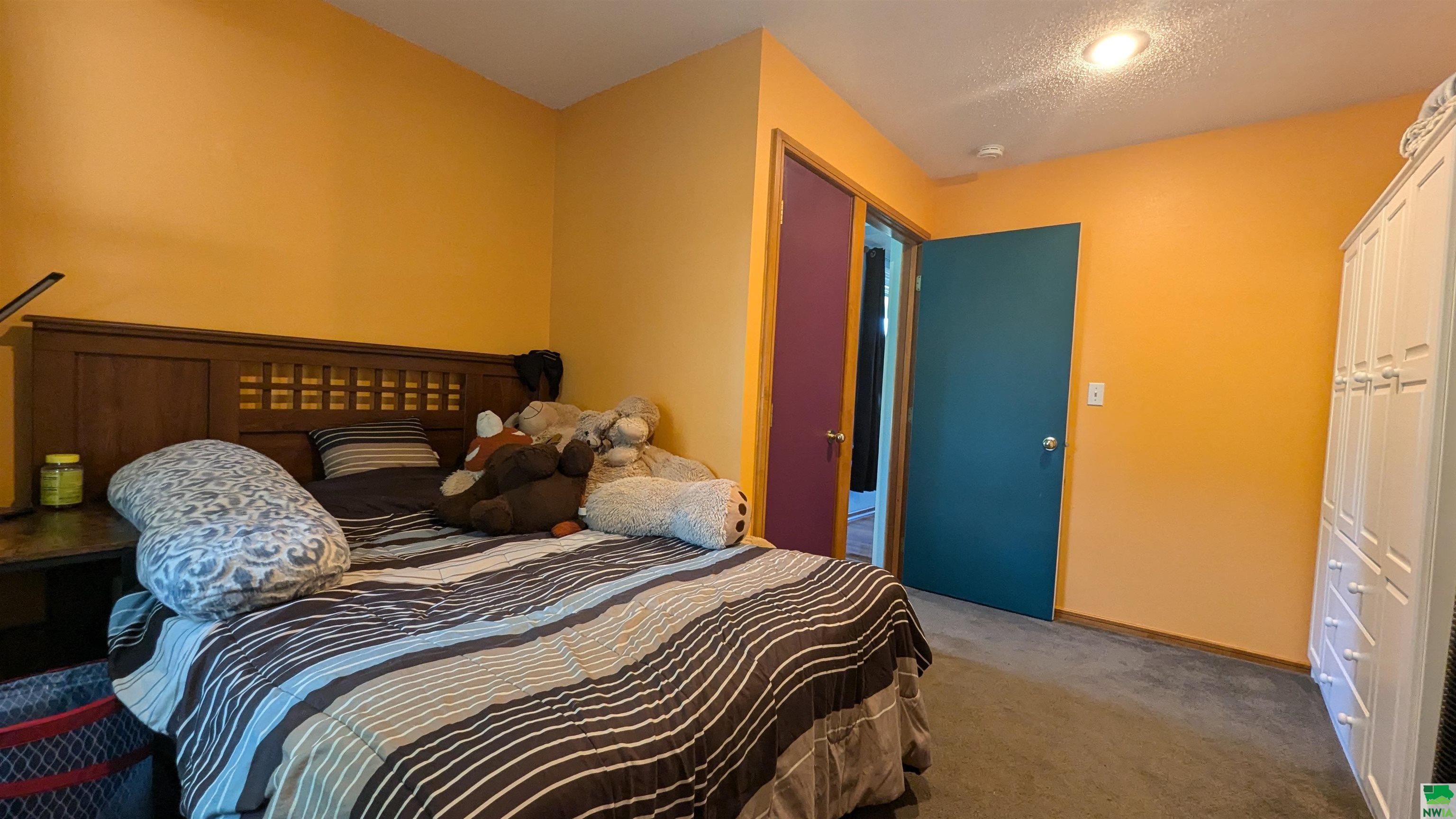 MLS #826083