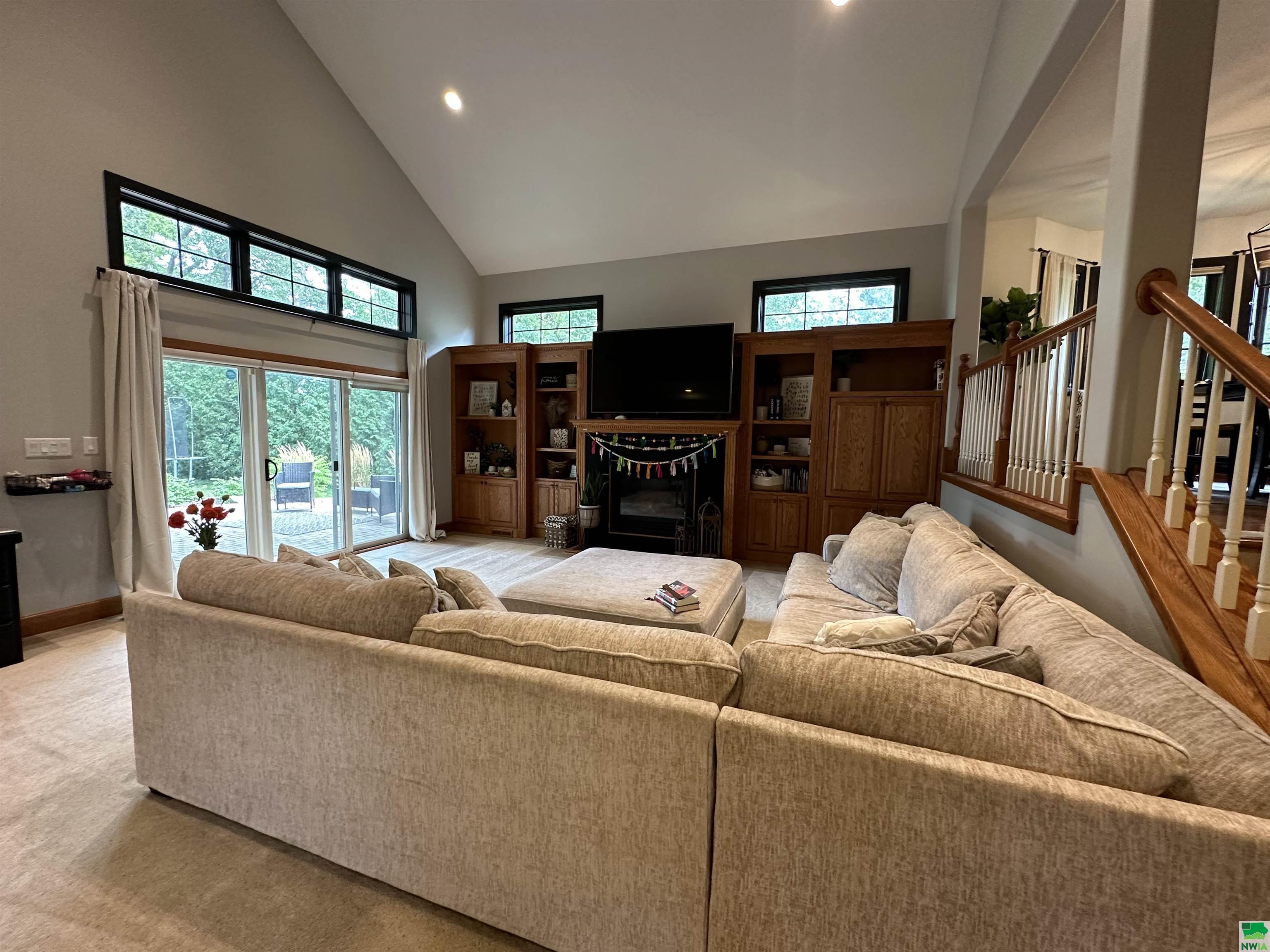 MLS #826092