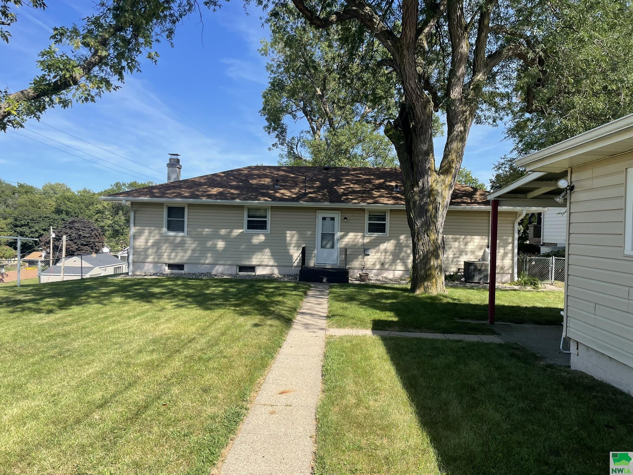 MLS #826104