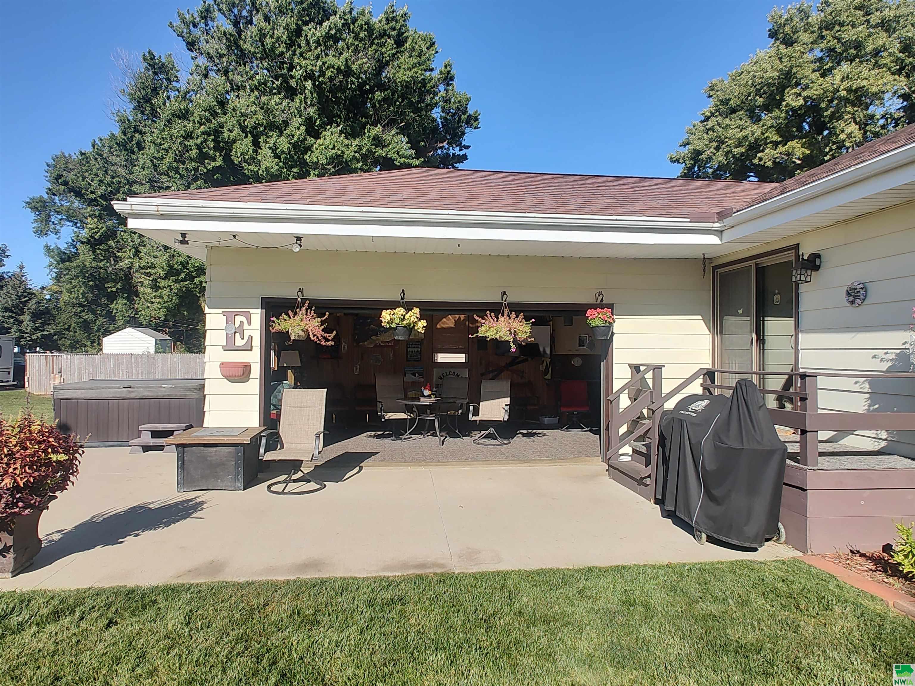 MLS #826107