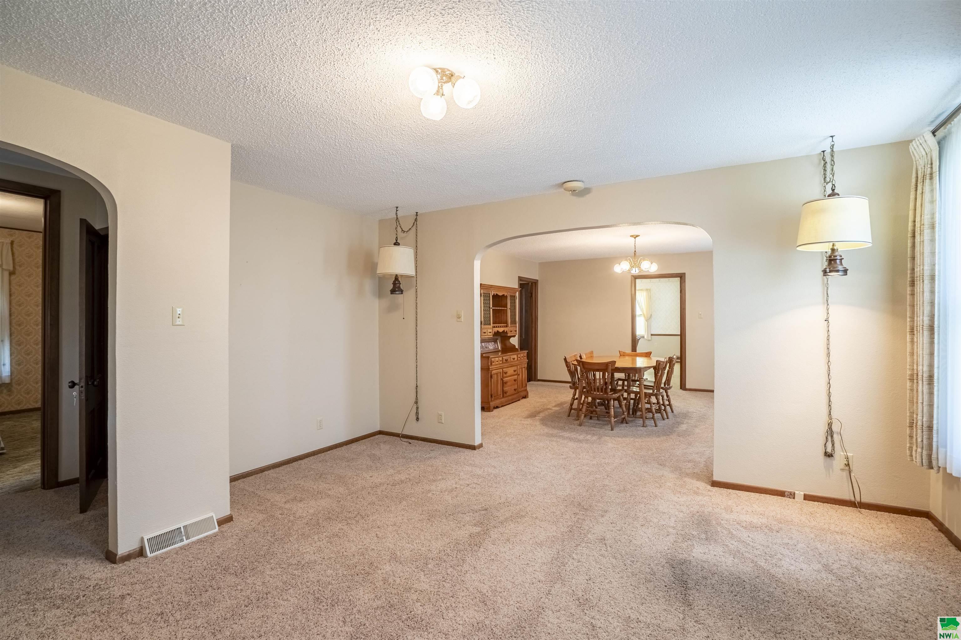 MLS #826108