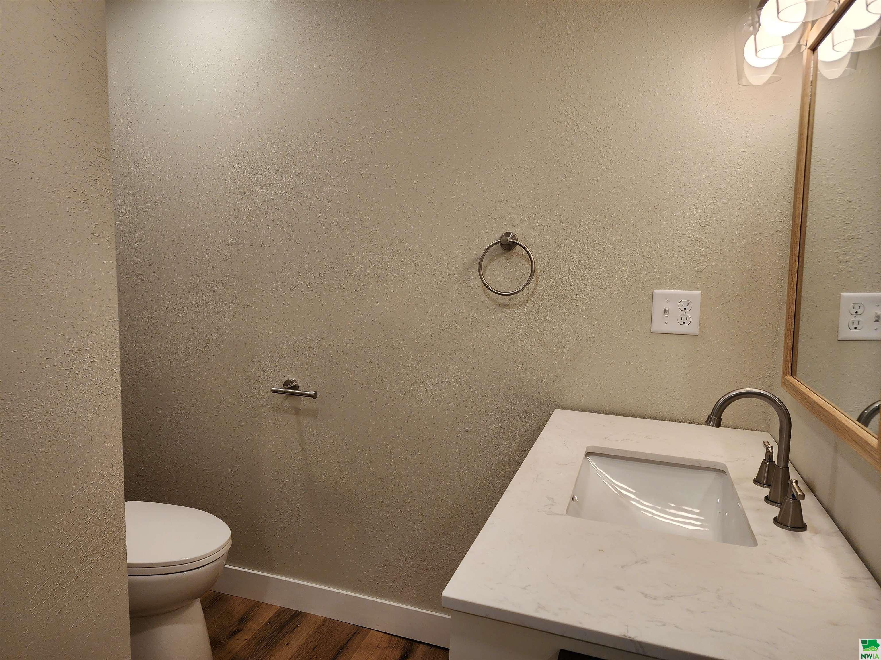 MLS #826120
