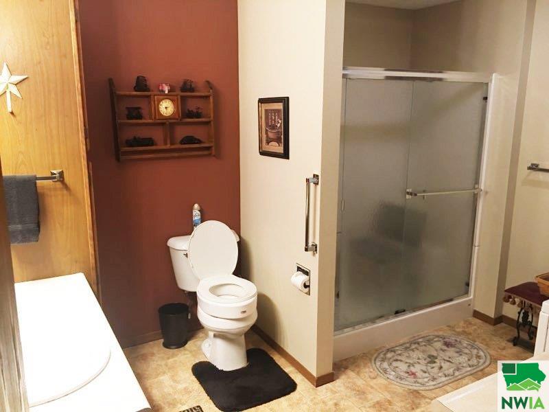 MLS #826133
