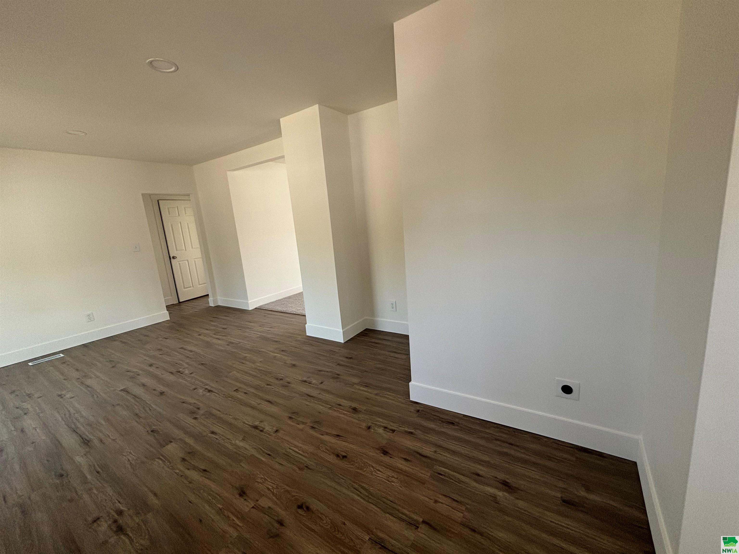 MLS #826144