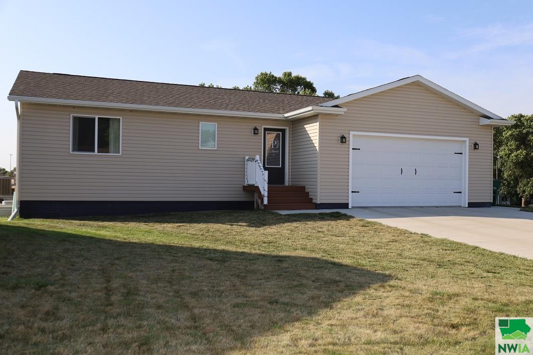 501 Sunset Court, Rock Rapids, IA 51246 