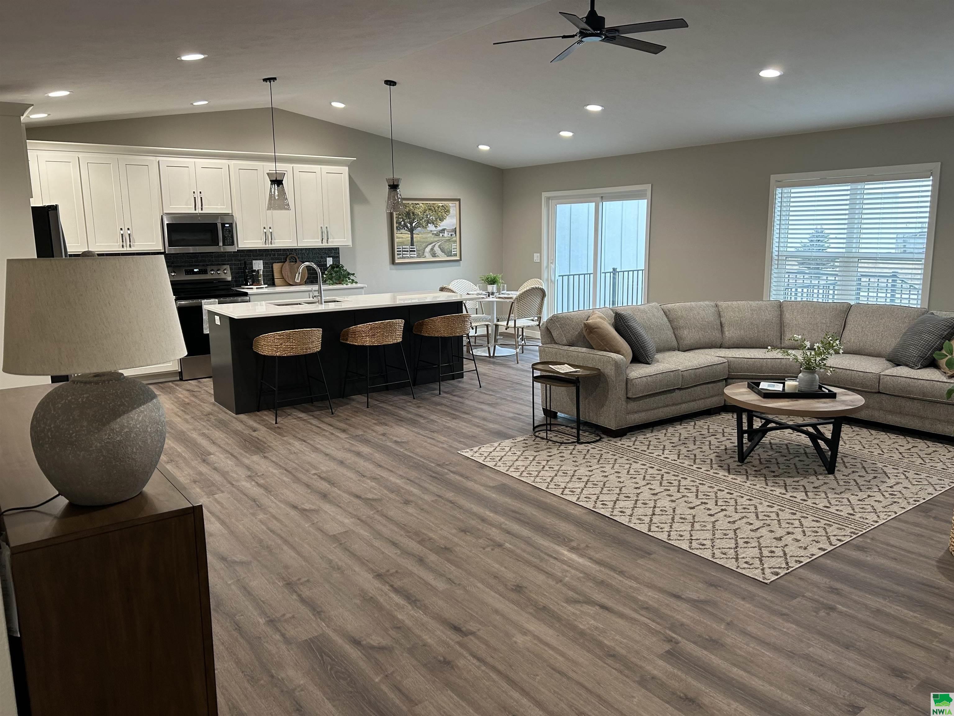MLS #826156