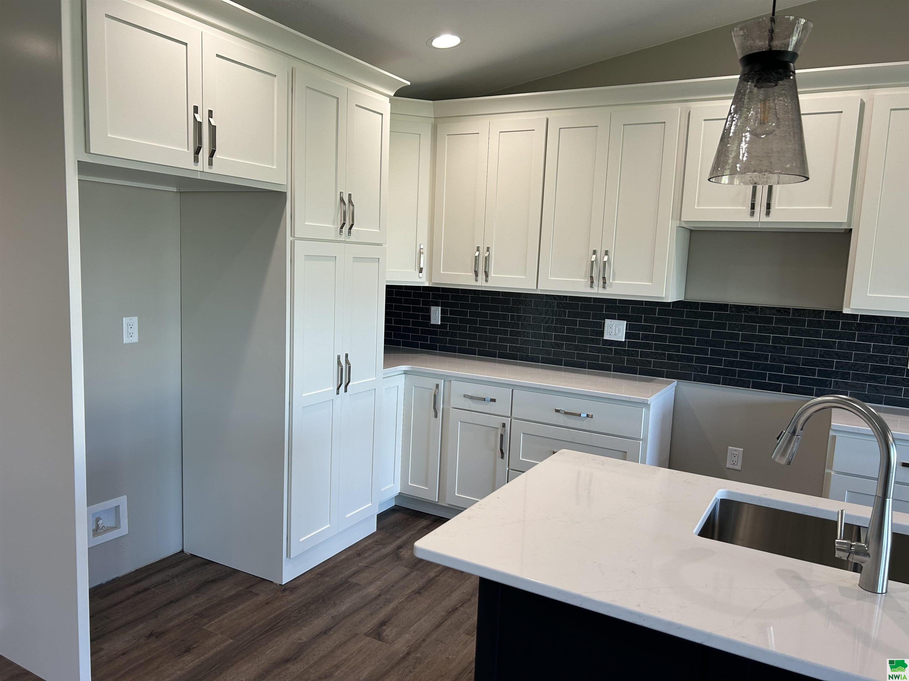 MLS #826156