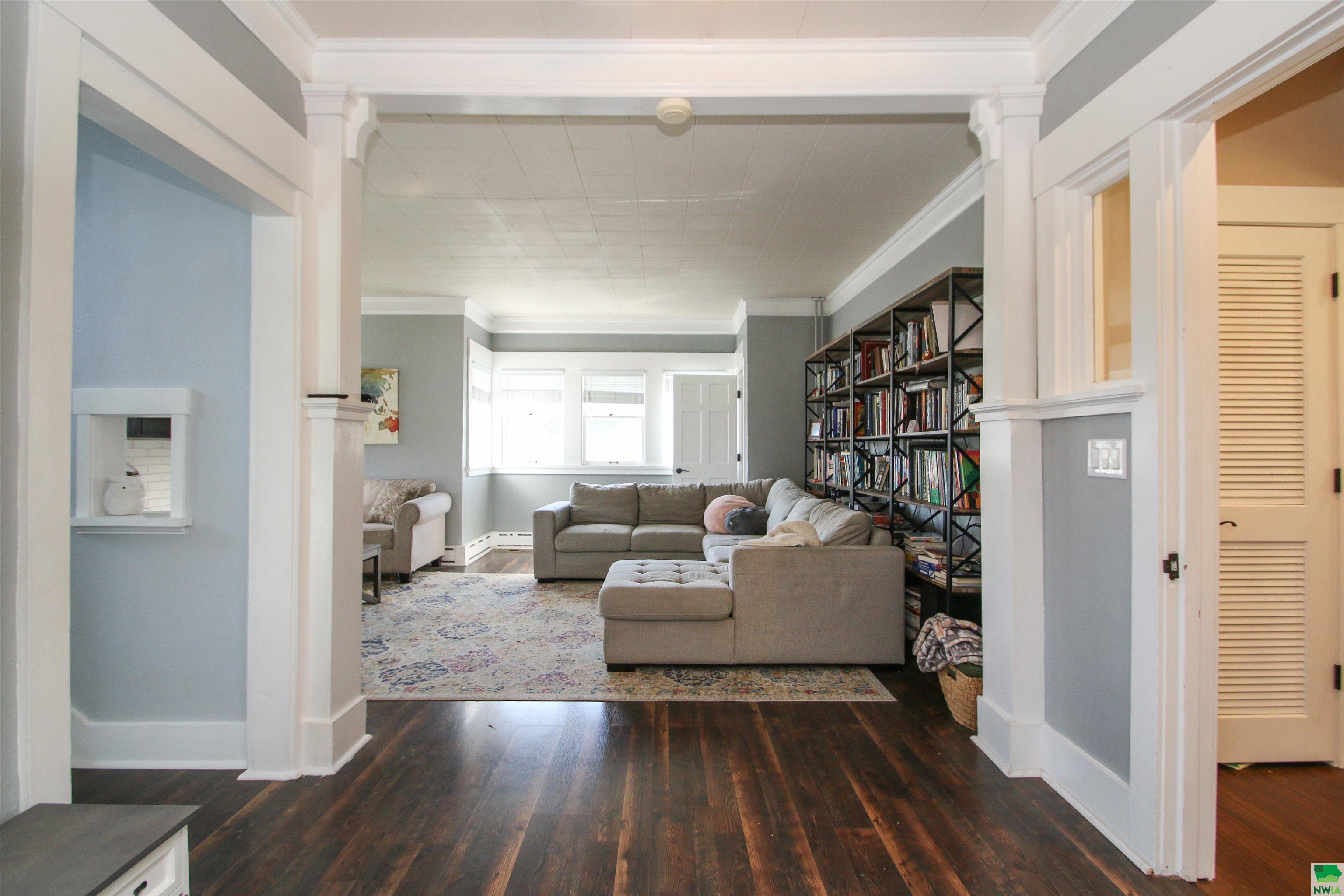 MLS #826160