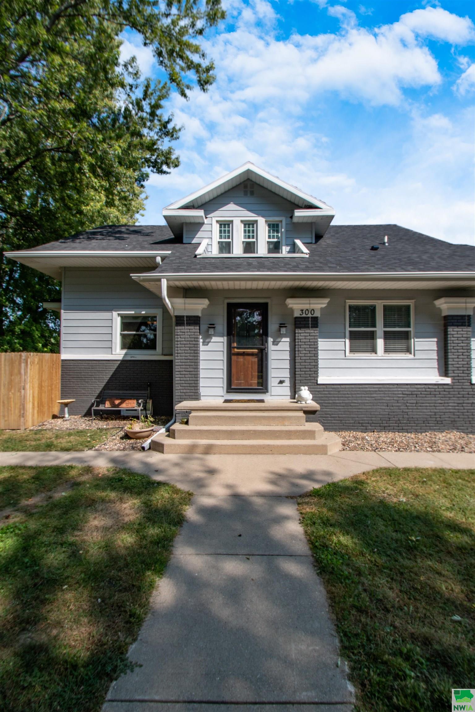 MLS #826160