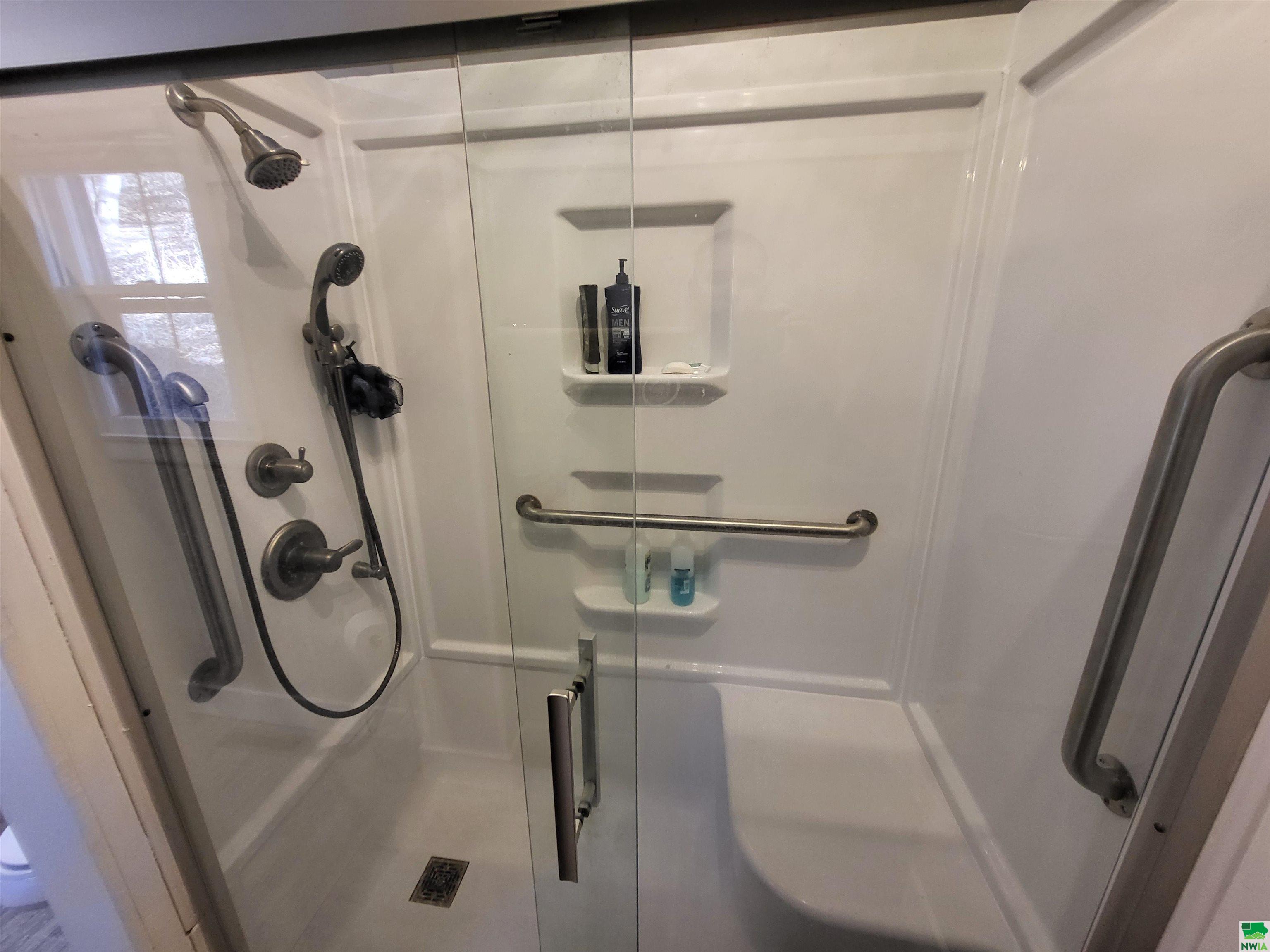 MLS #826165