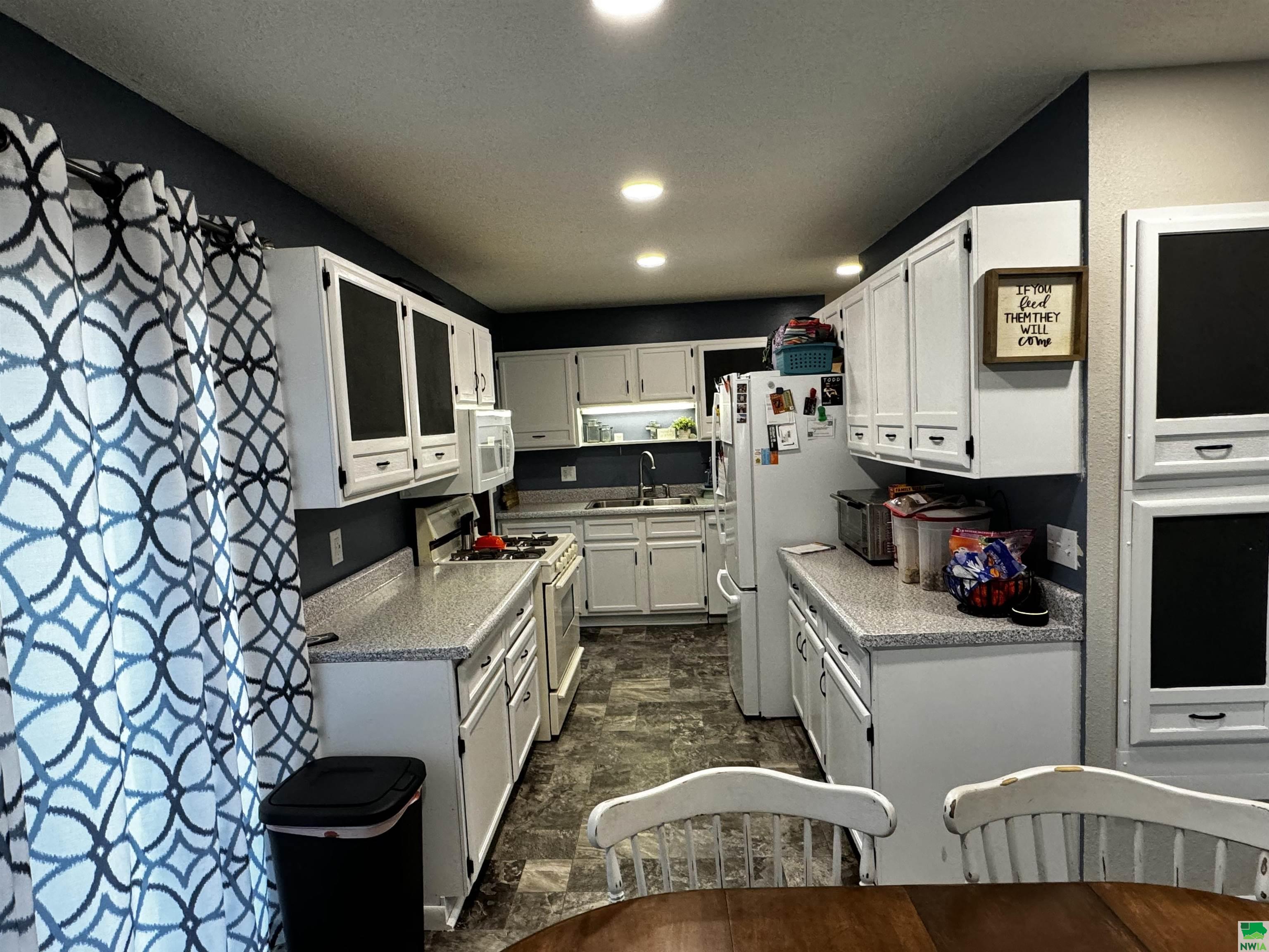 MLS #826172