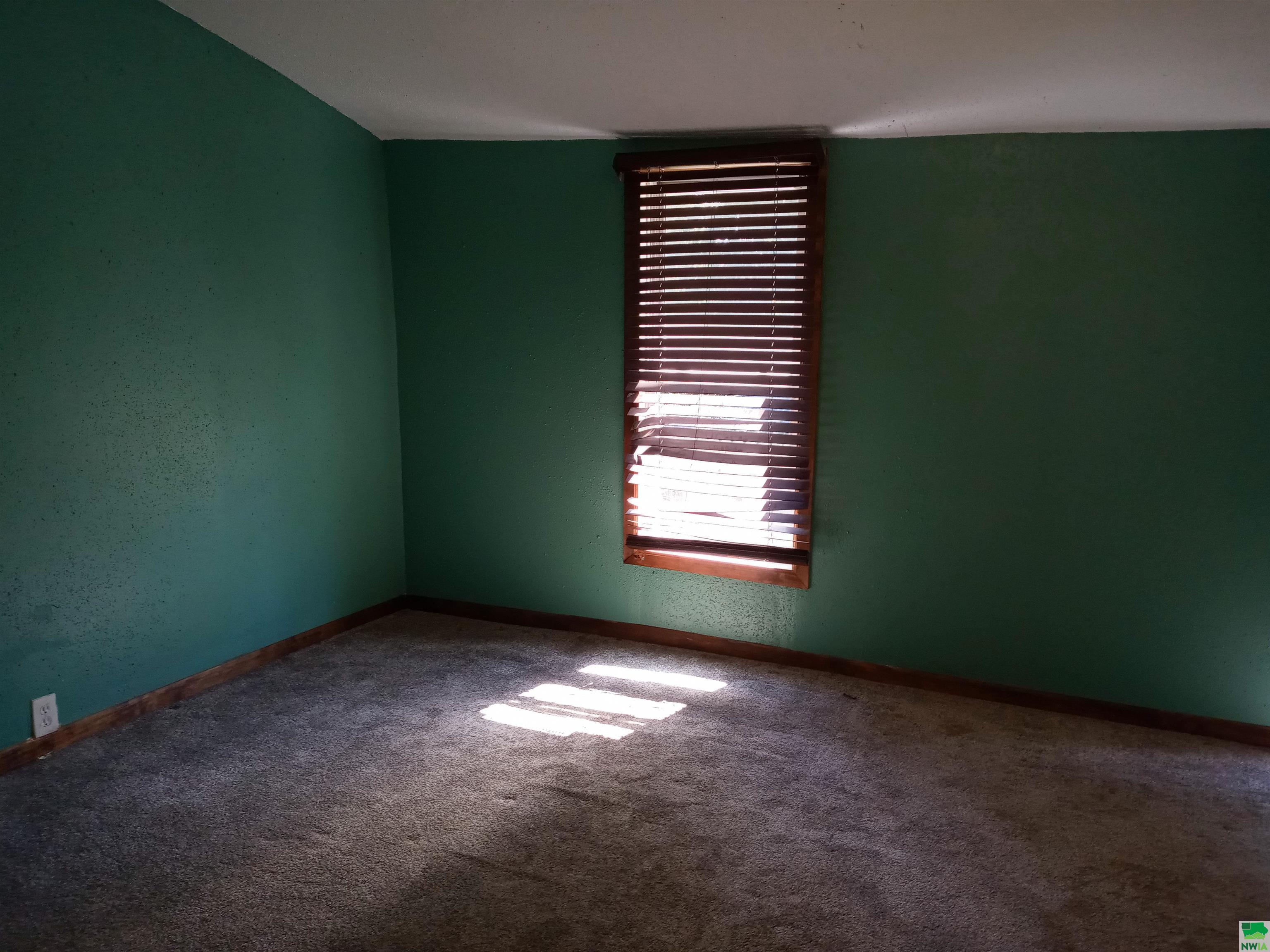 MLS #826176